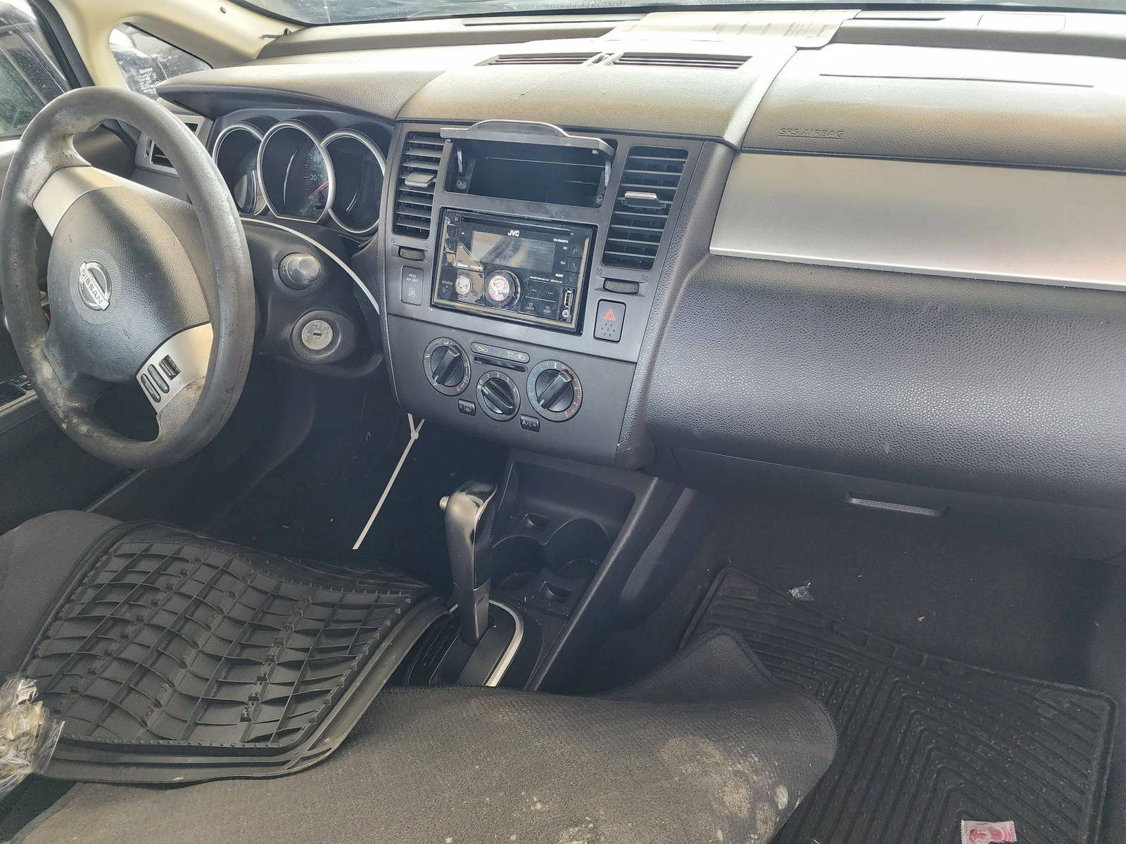 2008 NISSAN VERSA — 176146 Miles — Lot 69728523 - Marhaba Auctions Used Cars - Image 5