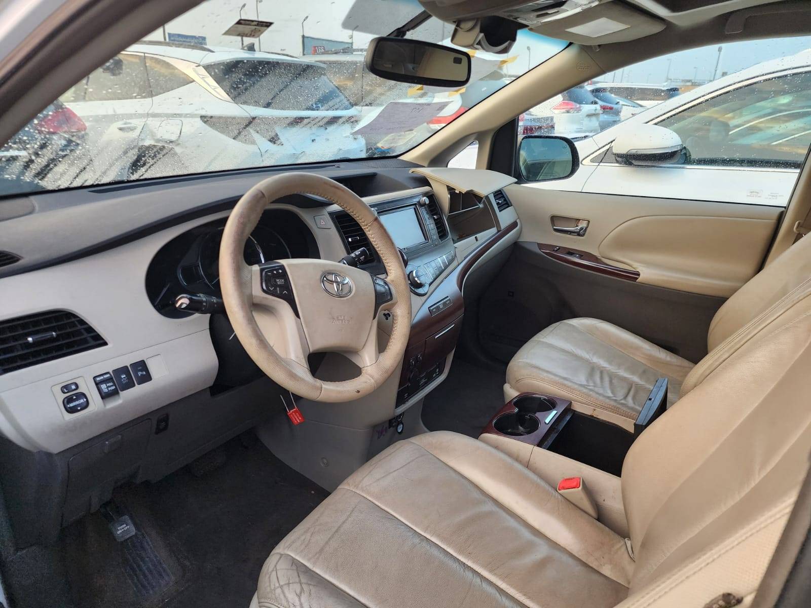 TOYOTA SIENNA 2011 - Marhaba Auction Used Cars - Image 7