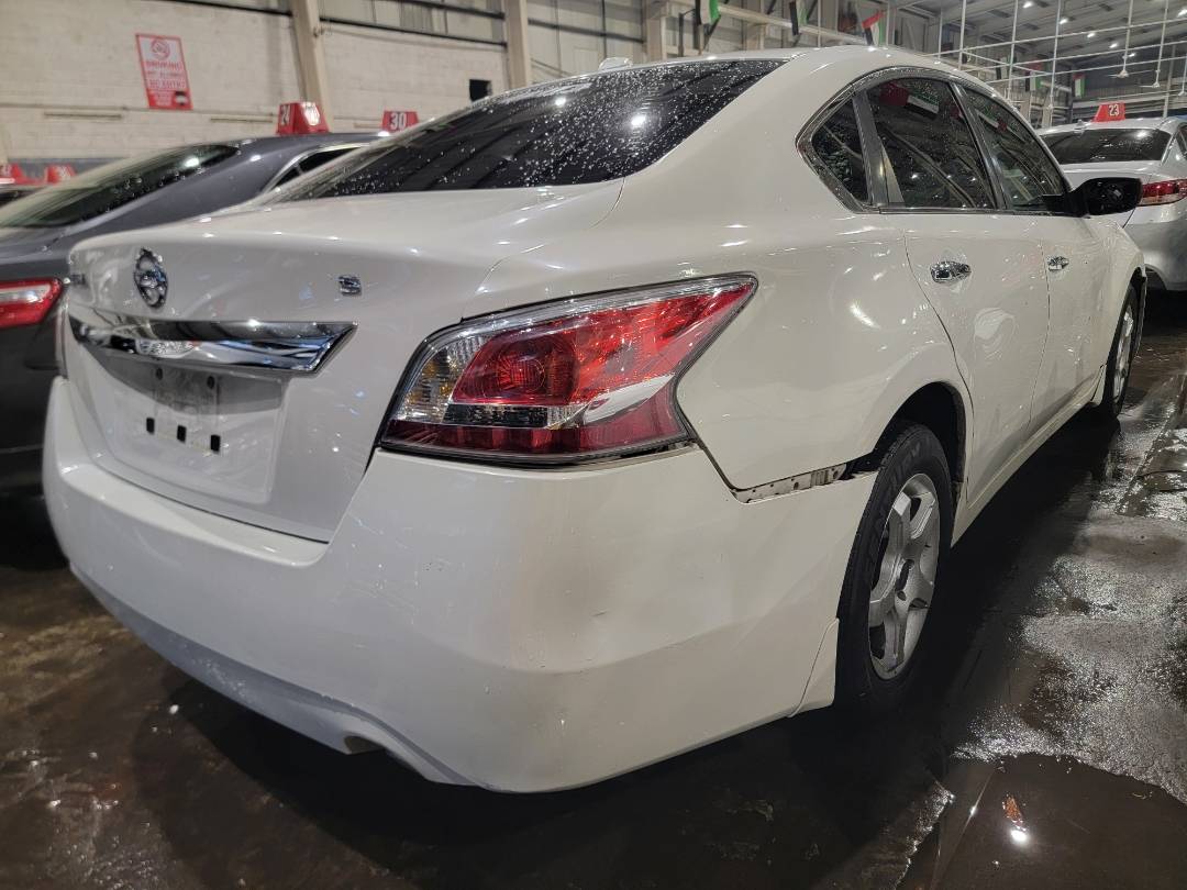 2015 NISSAN ALTIMA — 131503 Miles — Lot 37714150 - Marhaba Auctions Used Cars - Image 4