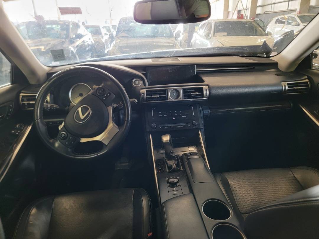 2014 LEXUS IS 250 — 142582 Miles — Lot D23E5008132 — Main - Marhaba Auctions Used Cars - Image 7