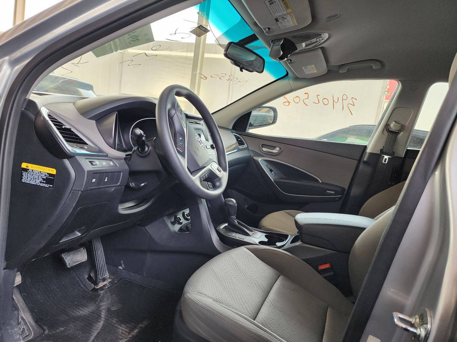 2016 HYUNDAI SANTA FE — 152970 Miles — Lot 36121 — Ind. 12 - Marhaba Auctions Used Cars - Image 8