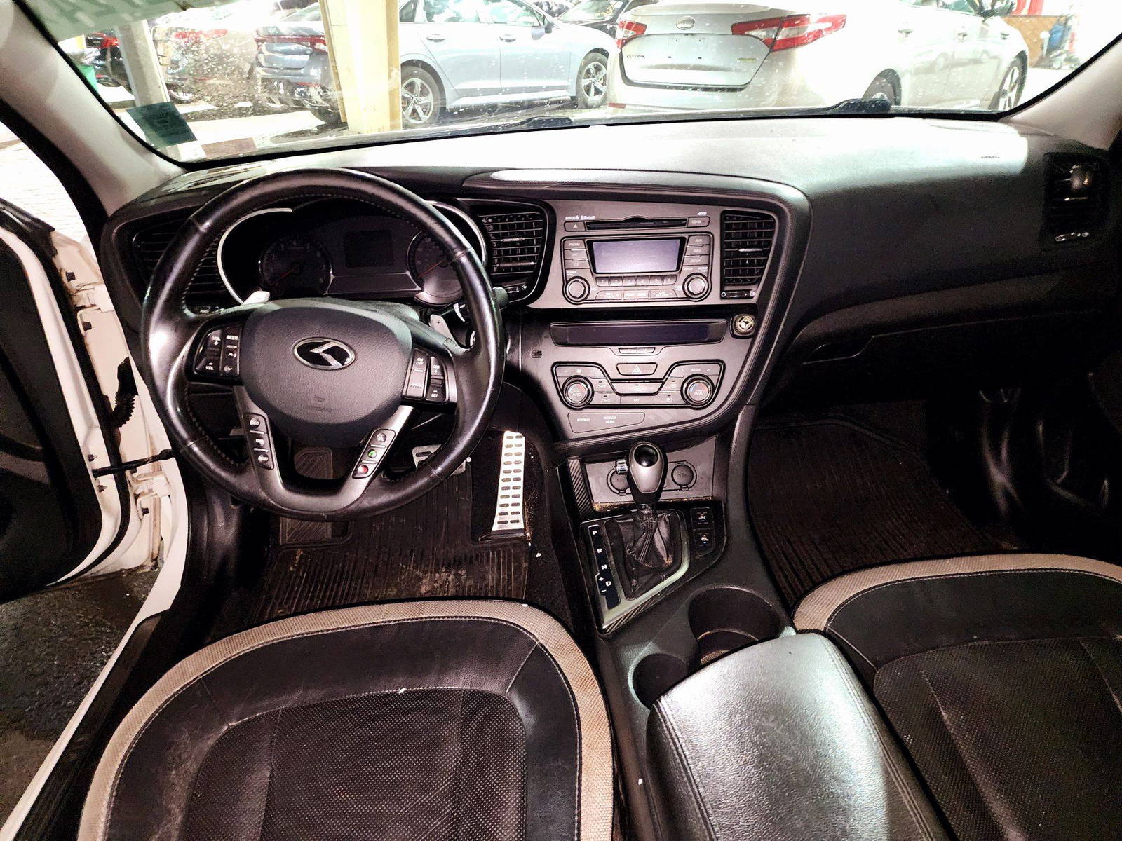 2011 KIA OPTIMA — 210660 Miles — Lot 81752724 — Souq - Marhaba Auctions Used Cars - Image 7