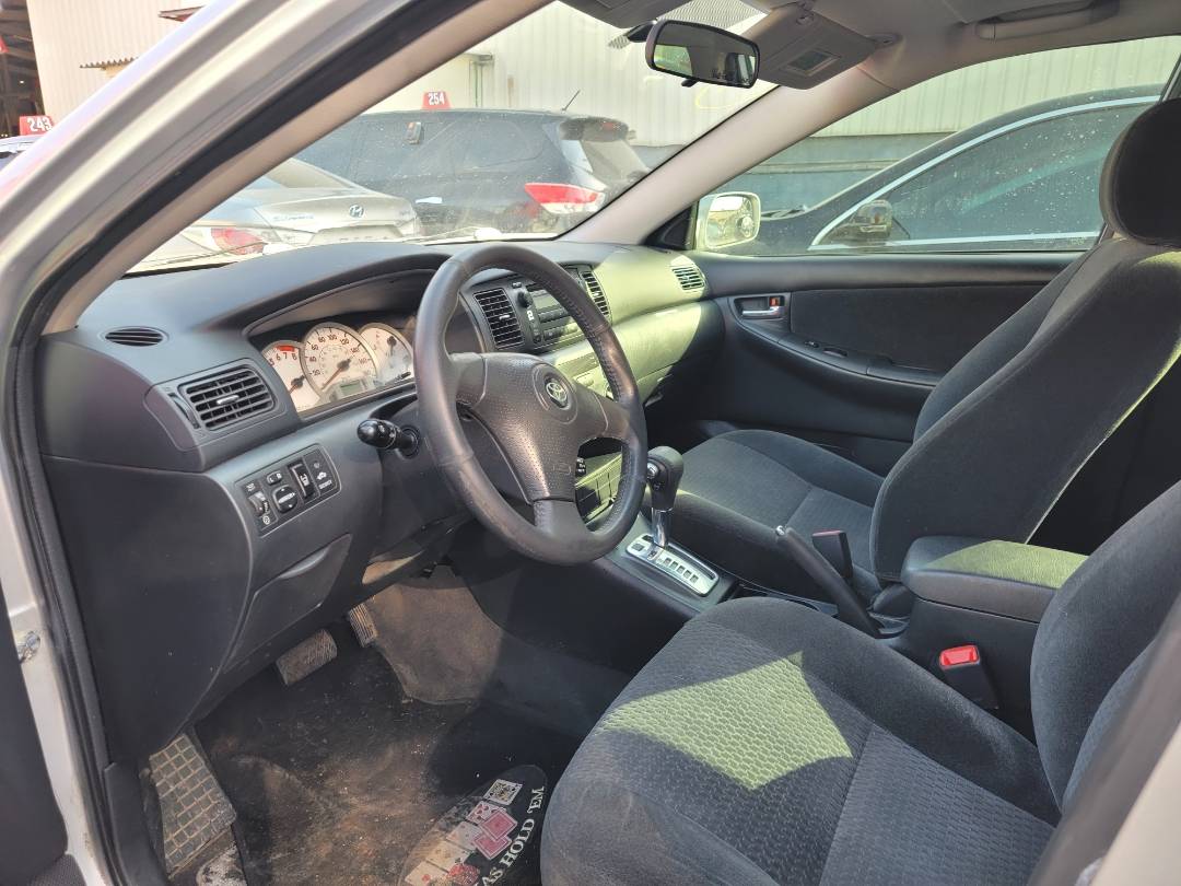 2005 TOYOTA COROLLA — 265829 KM — Lot 84599704 — Main - Marhaba Auctions Used Cars - Image 6