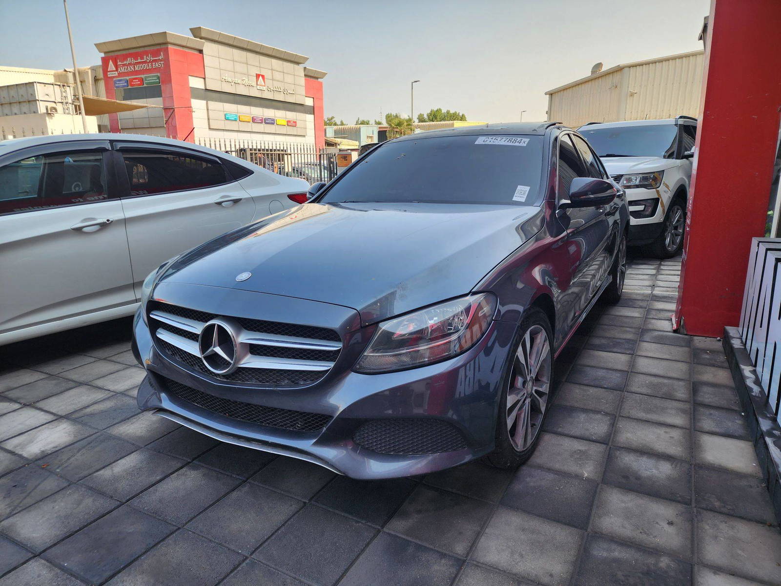 2015 MERCEDES BENZ C300 — 140020 Miles — Lot JB6FU045663 — Souq - Marhaba Auctions Used Cars - Image 3