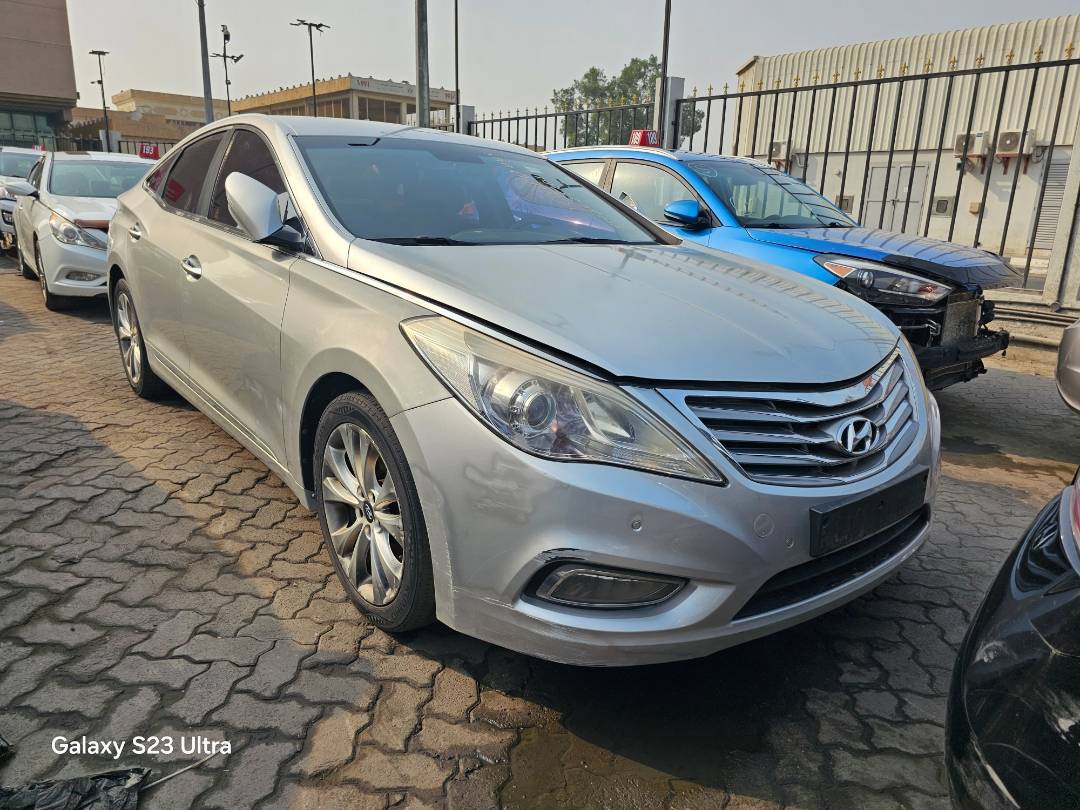 2012 HYUNDAI GRANDEUR — 168907 KM — Lot 175913 — Main - Marhaba Auctions Used Cars - Image 5