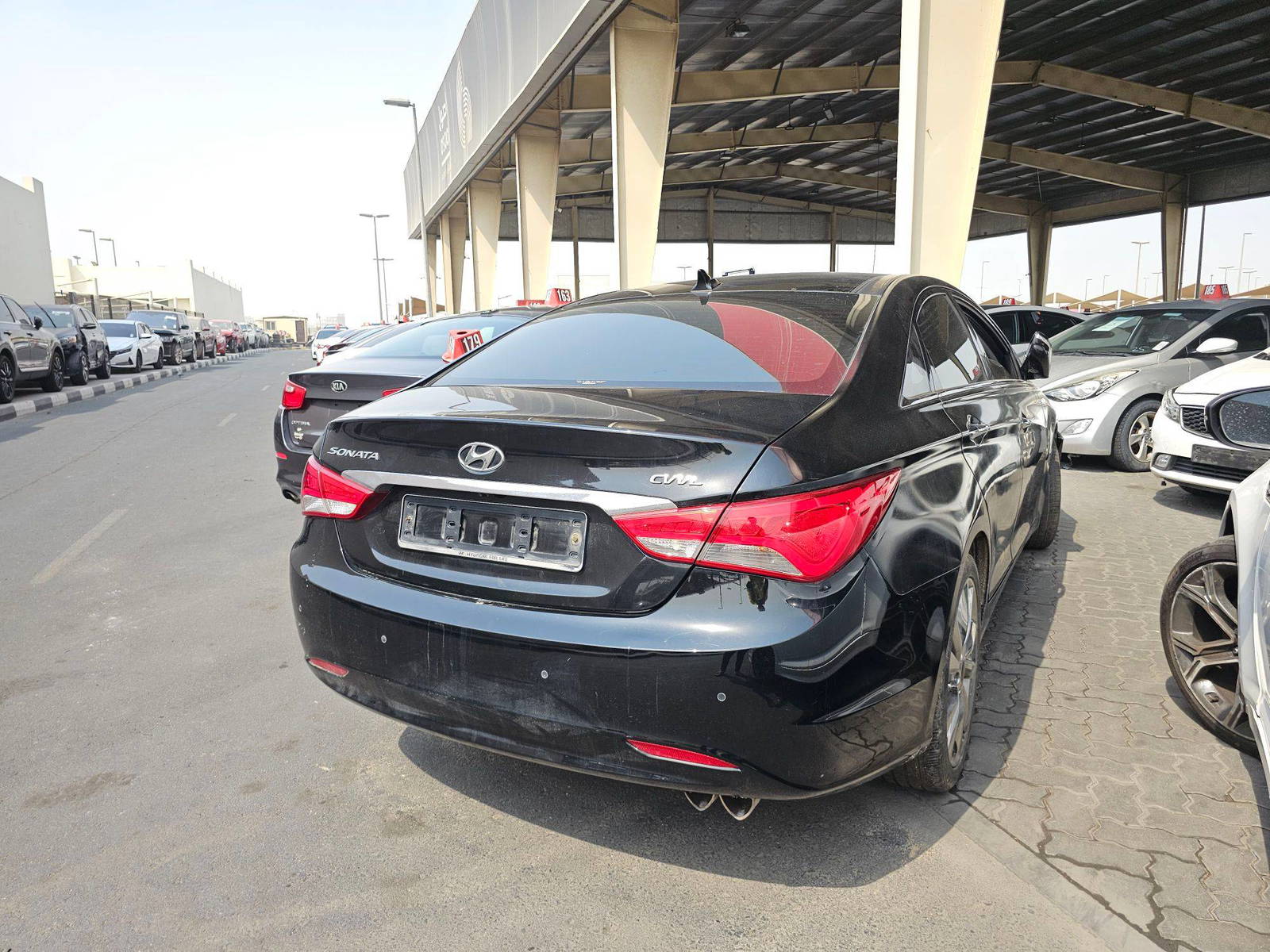 2013 HYUNDAI SONATA — 255466 KM — Lot 500131 — Souq - Marhaba Auctions Used Cars - Image 3
