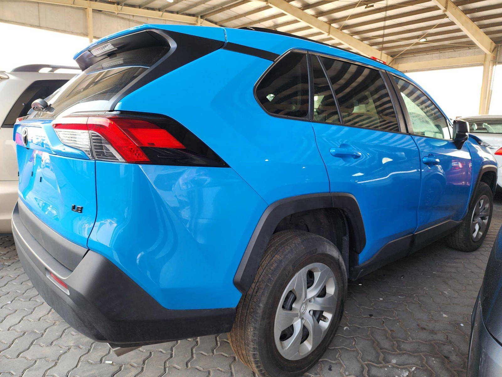 2021 TOYOTA RAV4 — 18947 Miles — Lot 79778503 — Main - Marhaba Auctions Used Cars - Image 3