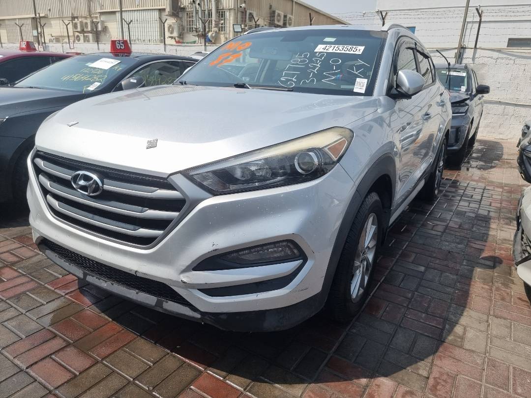 2018 HYUNDAI TUCSON — 126372 Miles — Lot 627785 — Main - Marhaba Auctions Used Cars - Image 4