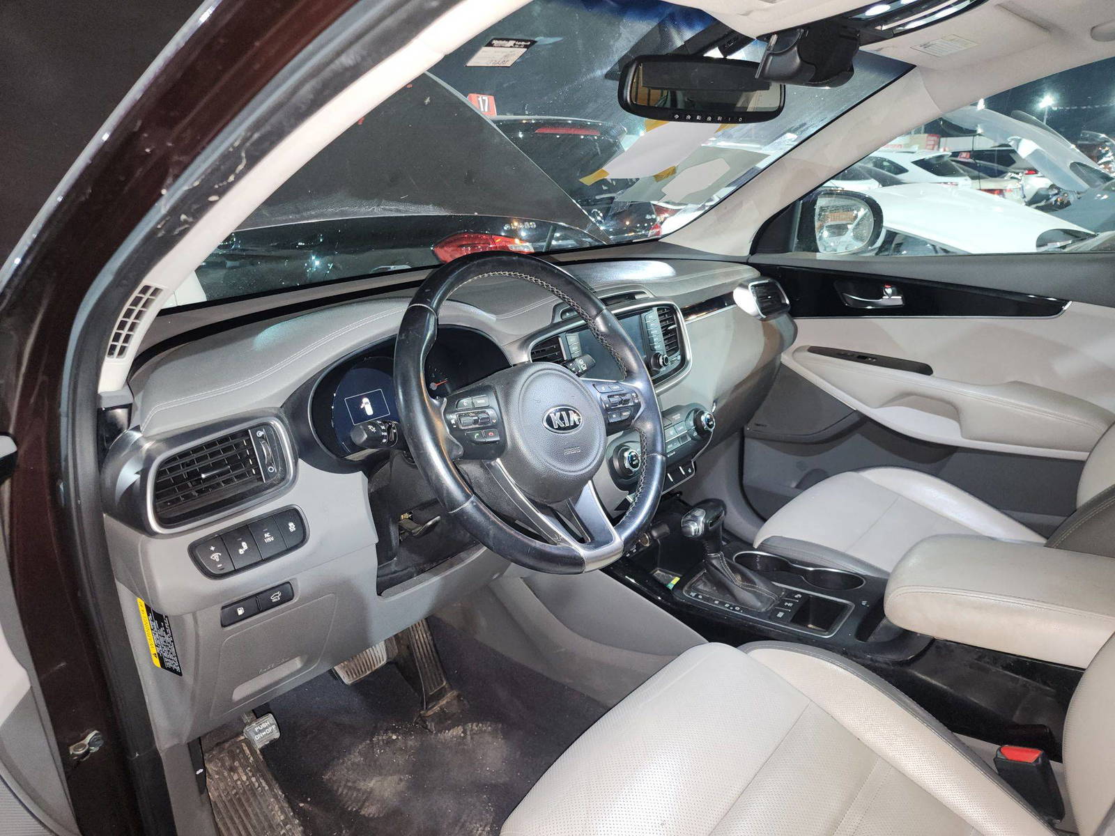 2016 KIA SORENTO — 137288 Miles — Lot 44003251 - Marhaba Auctions Used Cars - Image 8