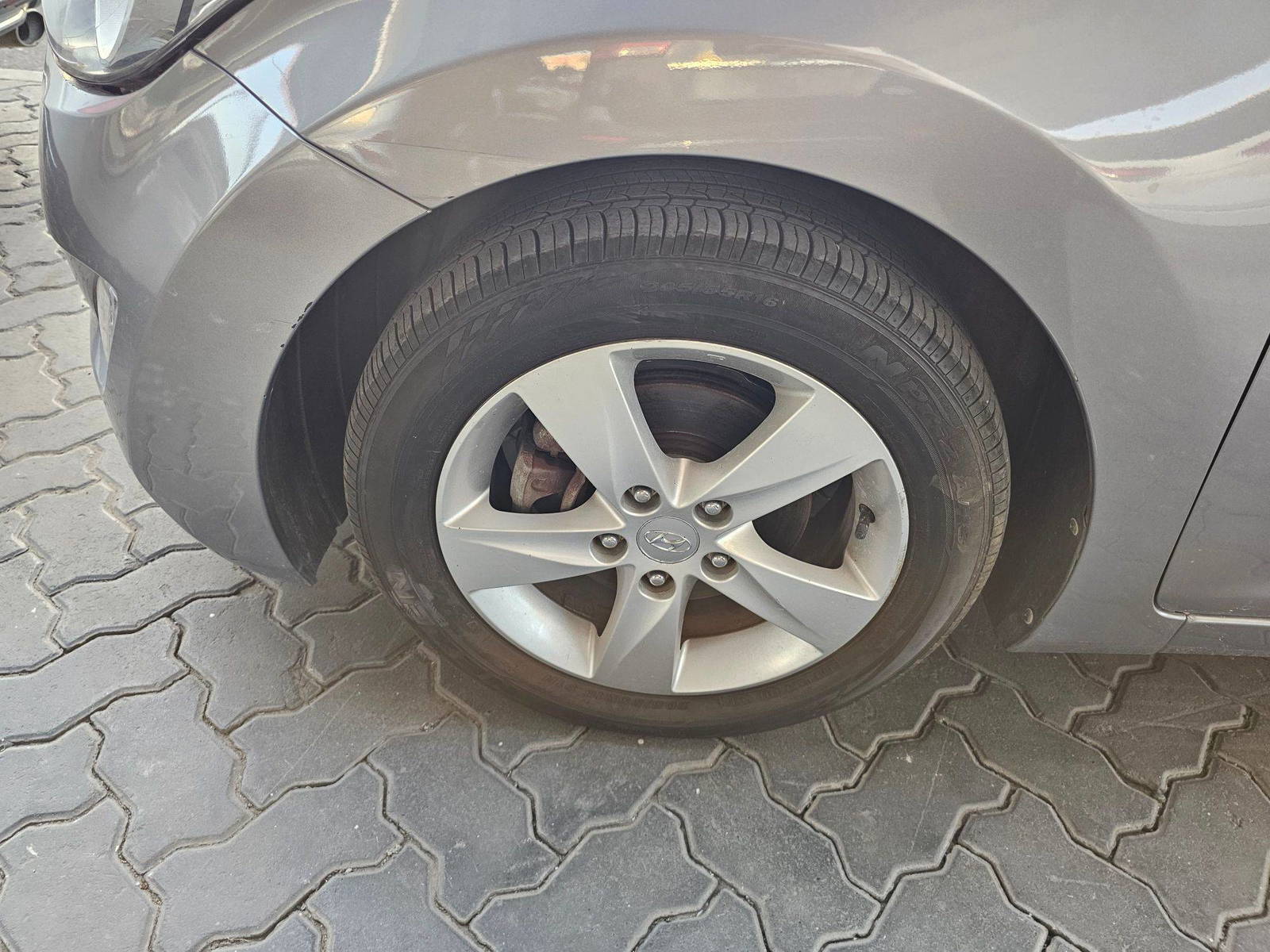 2014 HYUNDAI AVANTE — 74231 KM — Lot EU865791 — Souq - Marhaba Auctions Used Cars - Image 11