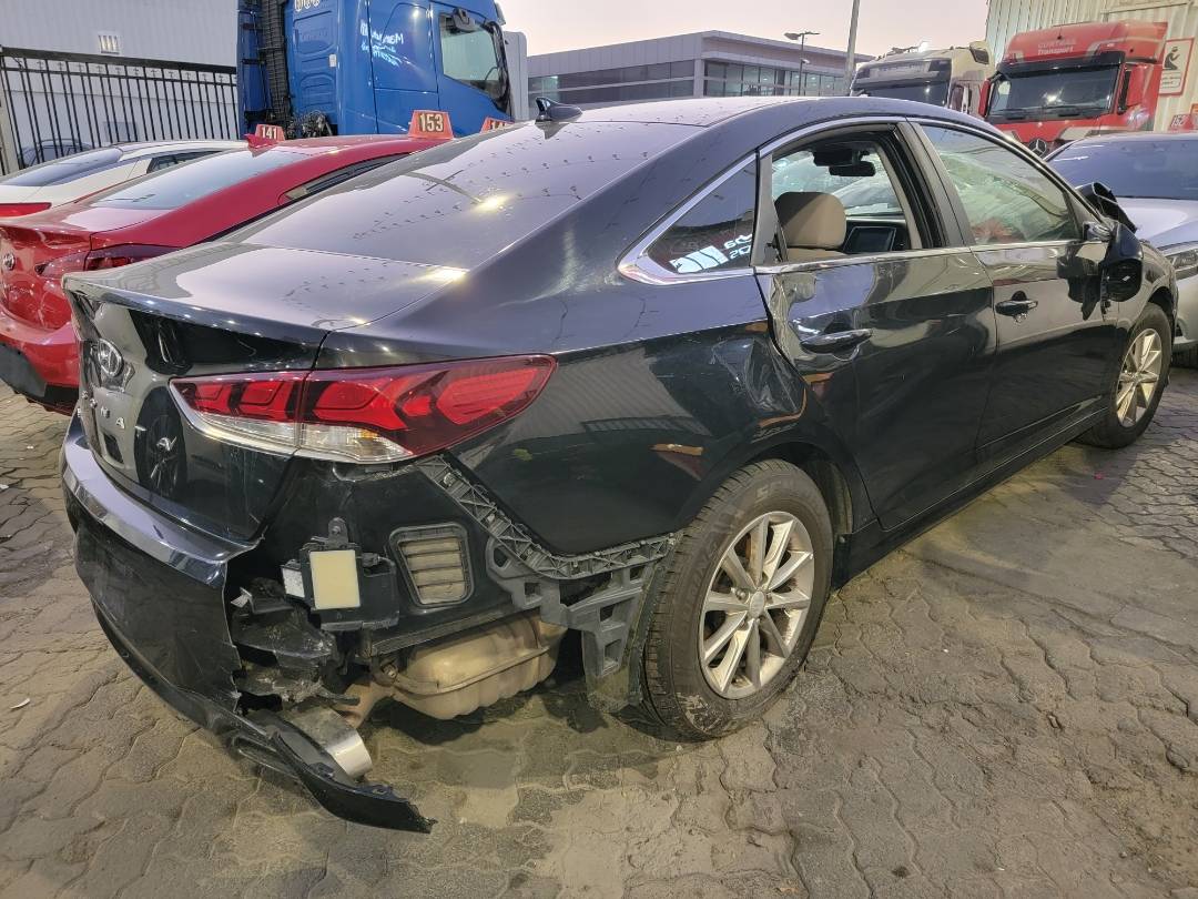 2018 HYUNDAI SONATA — 156324 Miles — Lot 601418 — Main - Marhaba Auctions Used Cars - Image 3