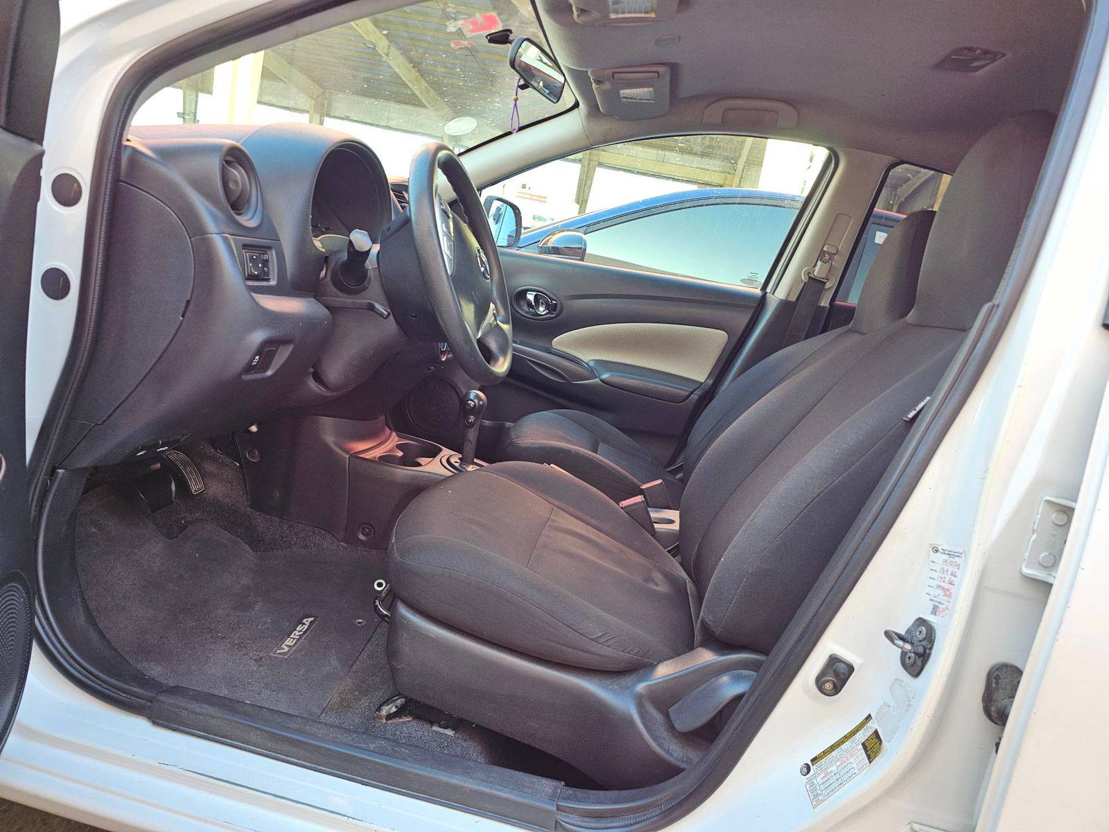 2015 NISSAN VERSA — 76090 Miles — Lot XFL884255 — Souq - Marhaba Auctions Used Cars - Image 8