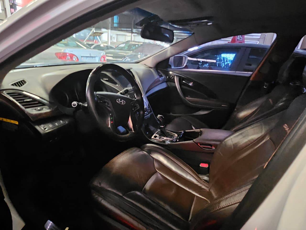2012 HYUNDAI GRANDEUR — 168933 KM — Lot CBCA103766 — Main - Marhaba Auctions Used Cars - Image 7