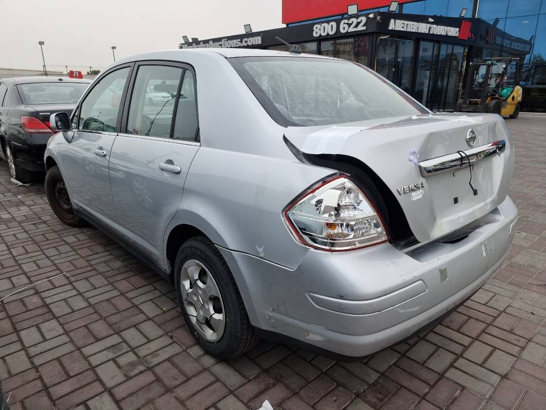 2008 NISSAN VERSA — 147145 KM — Lot 215487 — Ind. 12 - Marhaba Auctions Used Cars - Image 4
