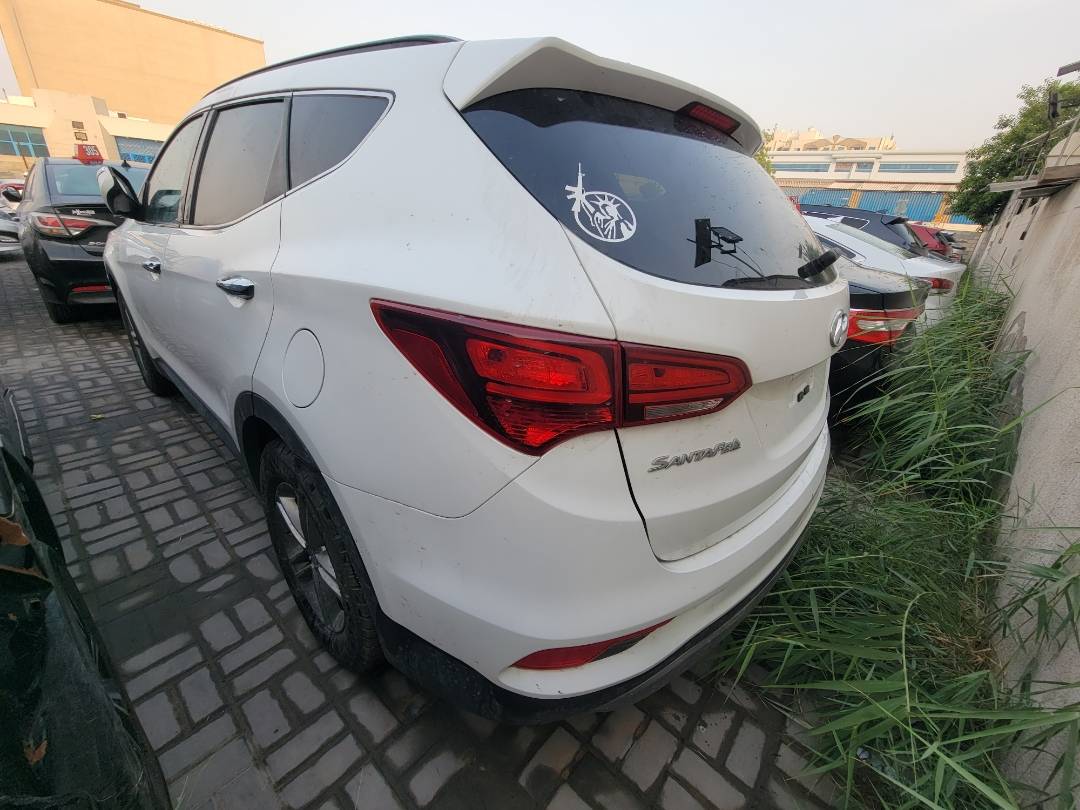HYUNDAI SANTA FE 2017 - Marhaba Auction Used Cars - Image 6