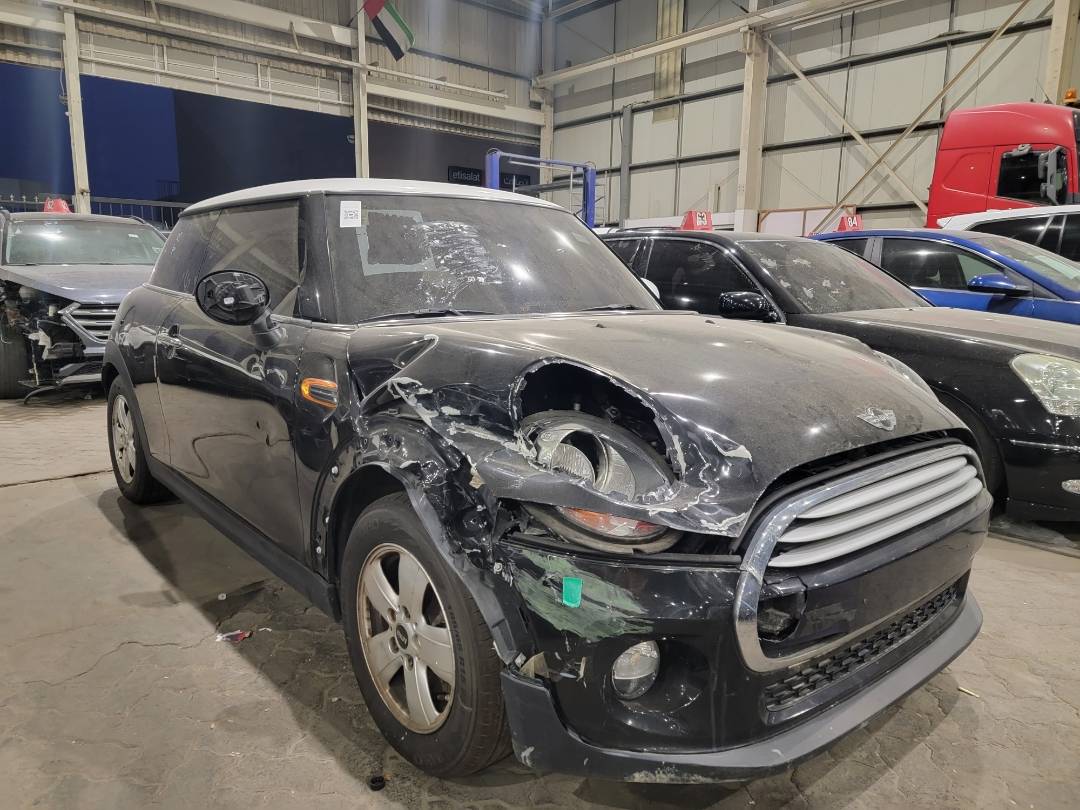 2014 MINI COOPER — 54168 KM — Lot 01ET922424 — Main - Marhaba Auctions Used Cars - Image 4