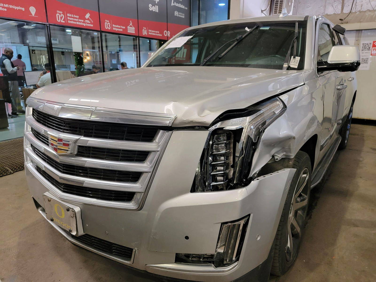 2017 CADILLAC ESCALADE ESV PREMIUM LUXURY — 150024 Miles — Lot 4HR119477 — Main - Marhaba Auctions Used Cars - Image 3