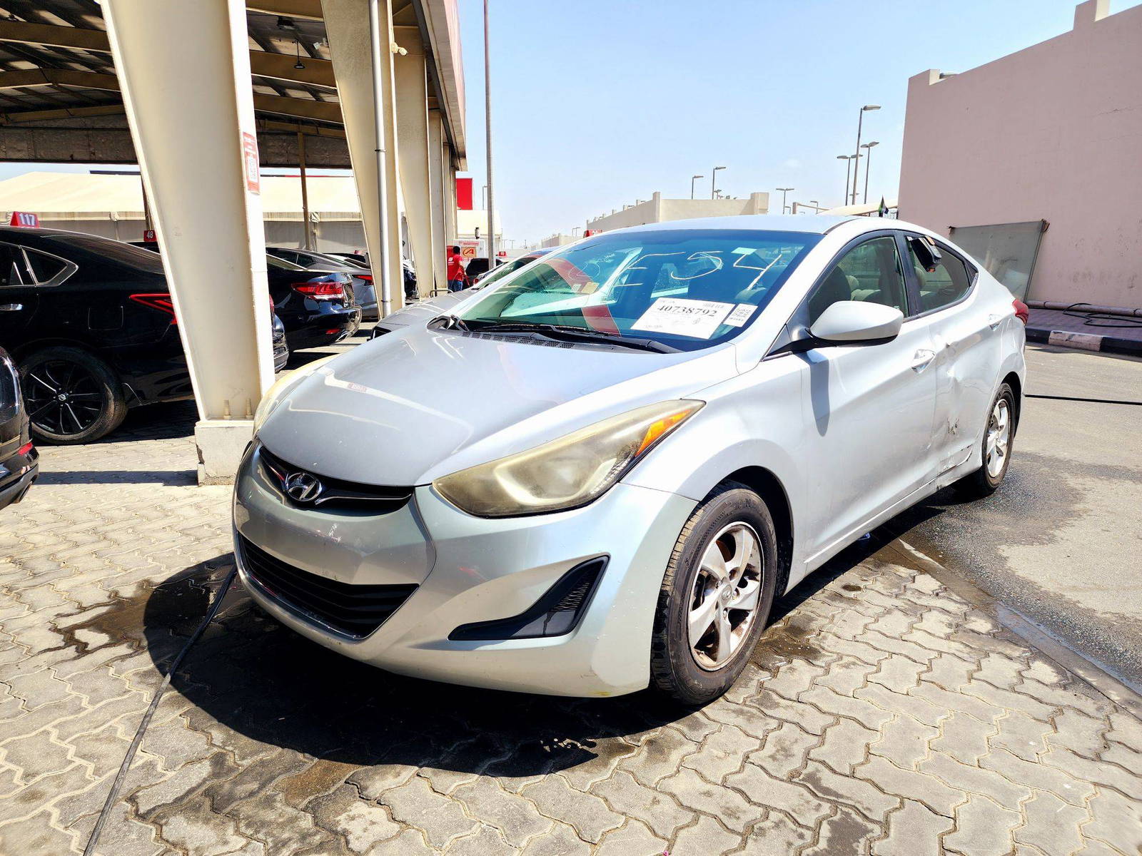 2014 HYUNDAI ELANTRA — 245285 Miles — Lot 40738792 — Souq - Marhaba Auctions Used Cars - Image 5
