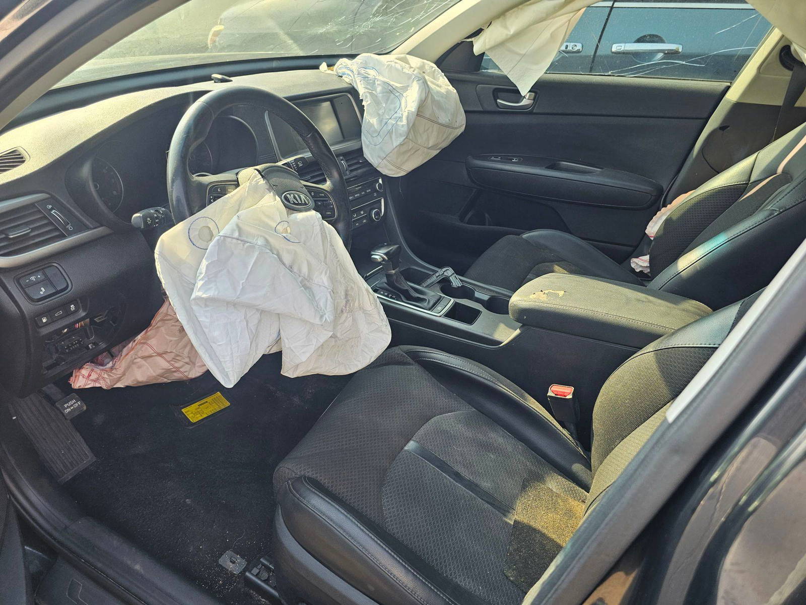 KIA OPTIMA 2018 - Marhaba Auction Used Cars - Image 8