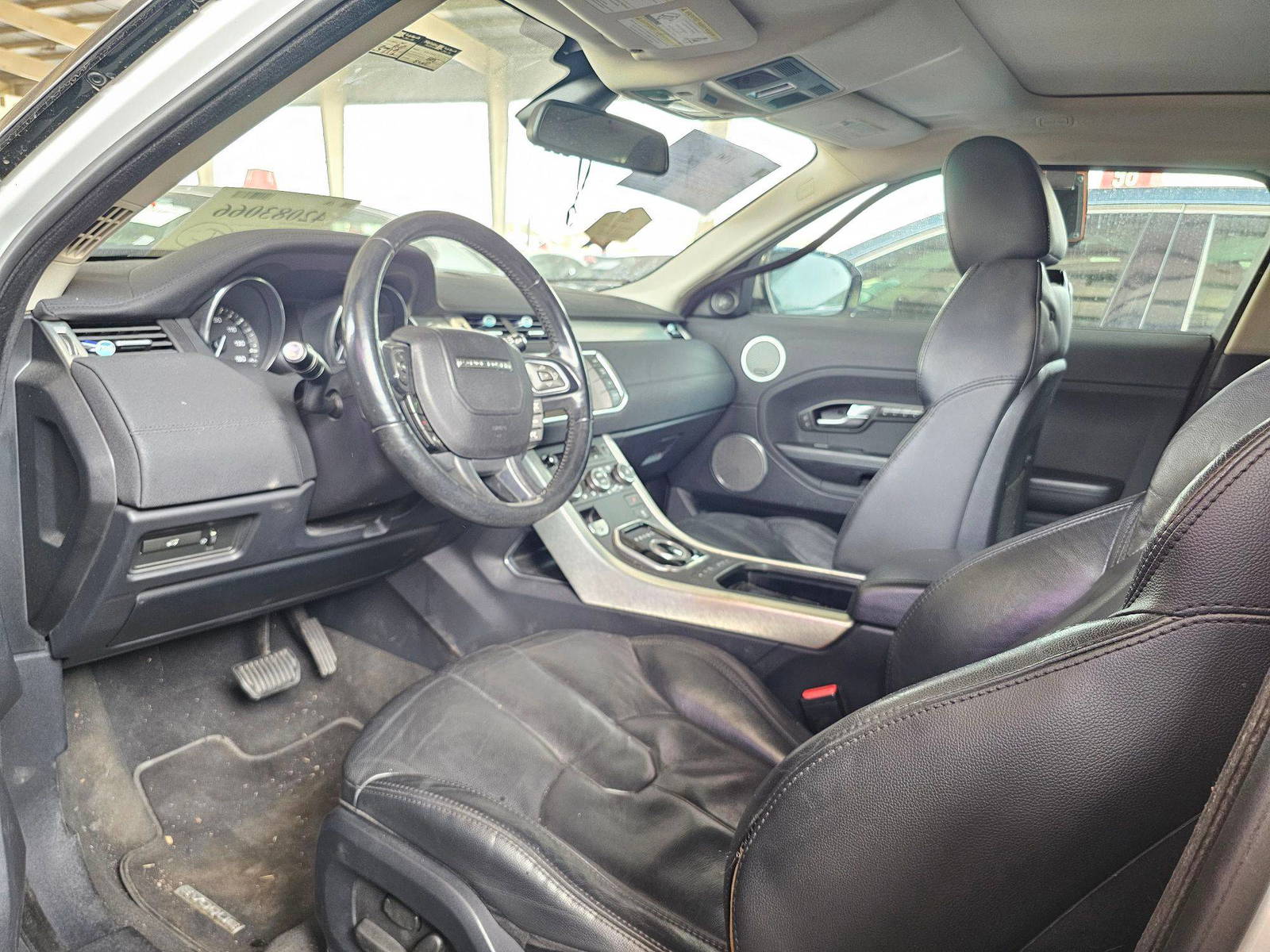 LAND ROVER RANGE ROVER EVOQUE 2012 - Marhaba Auction Used Cars - Image 8