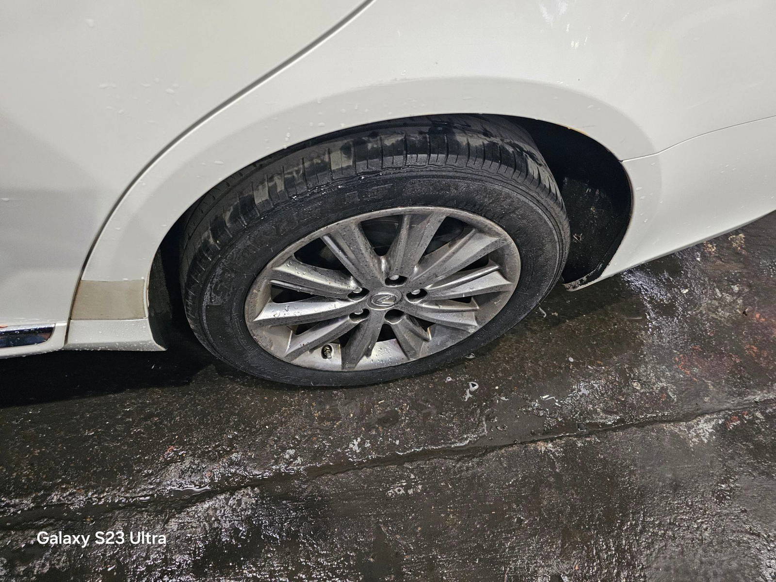 LEXUS ES 350 2012 - Marhaba Auction Used Cars - Image 6