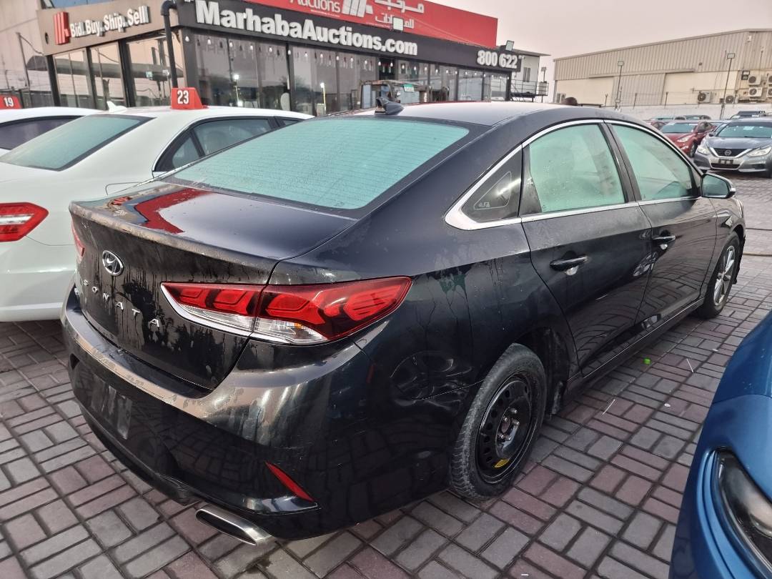 2018 HYUNDAI SONATA — 134666 Miles — Lot 215487 — Ind. 12 - Marhaba Auctions Used Cars - Image 4