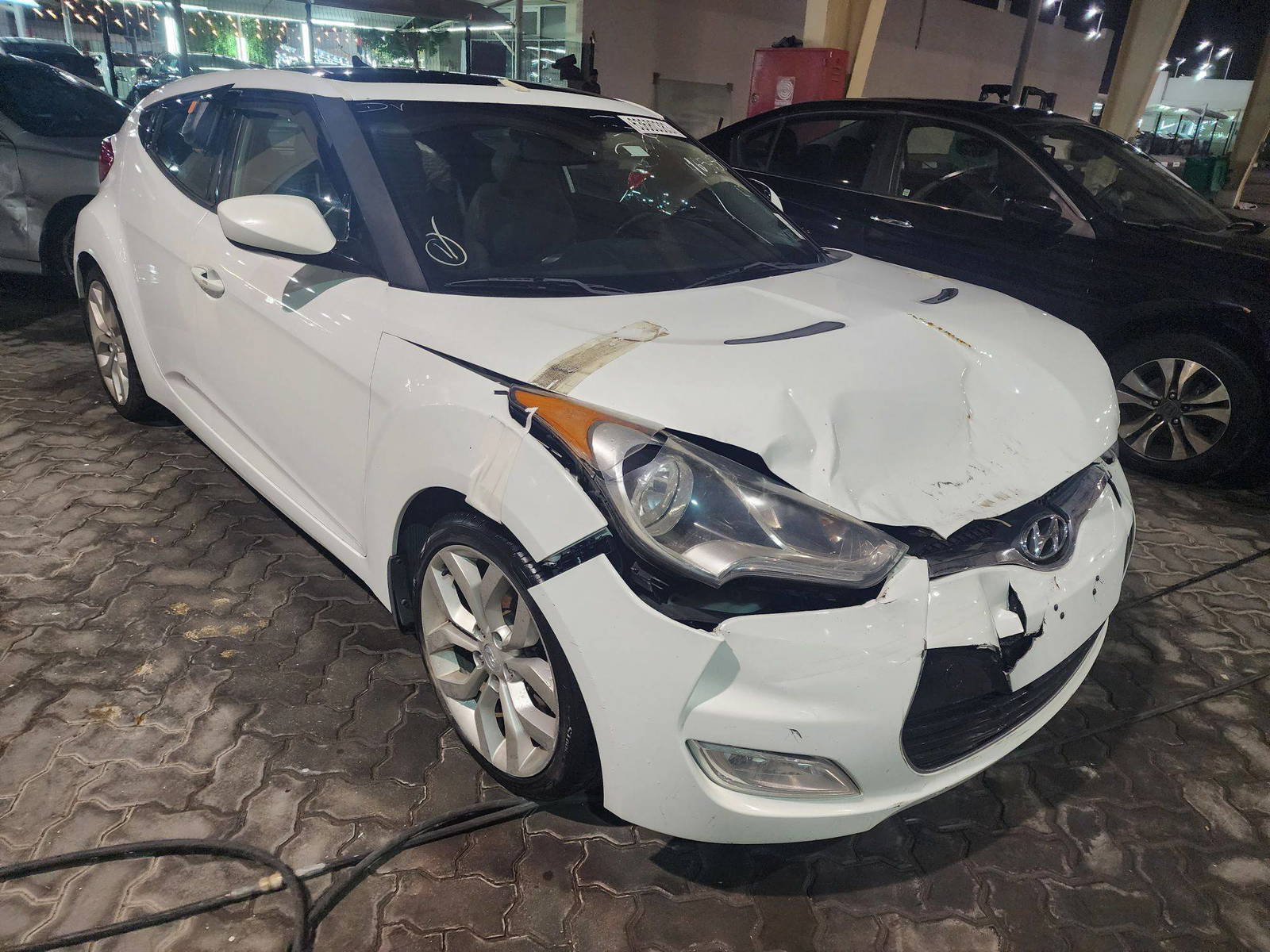 2013 HYUNDAI VELOSTER — 114789 Miles — Lot 4546411231 - Marhaba Auctions Used Cars - Image 6