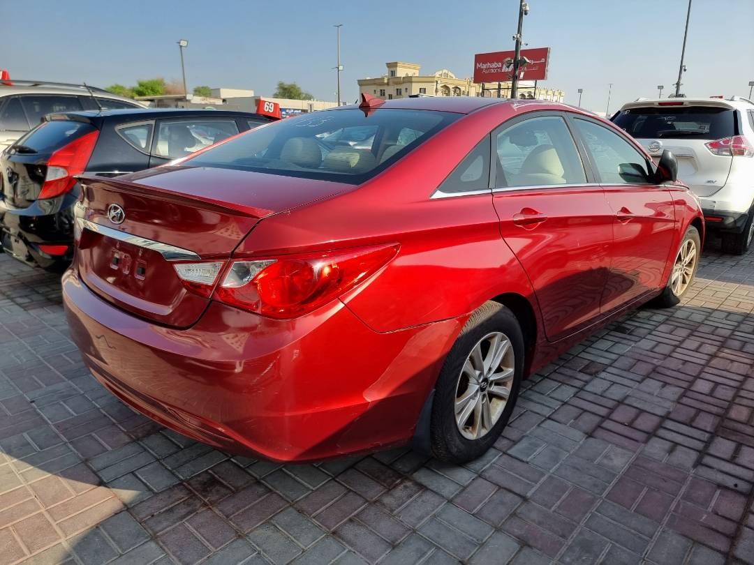 2013 HYUNDAI SONATA — 160511 Miles — Lot 125487 — Main - Marhaba Auctions Used Cars - Image 4