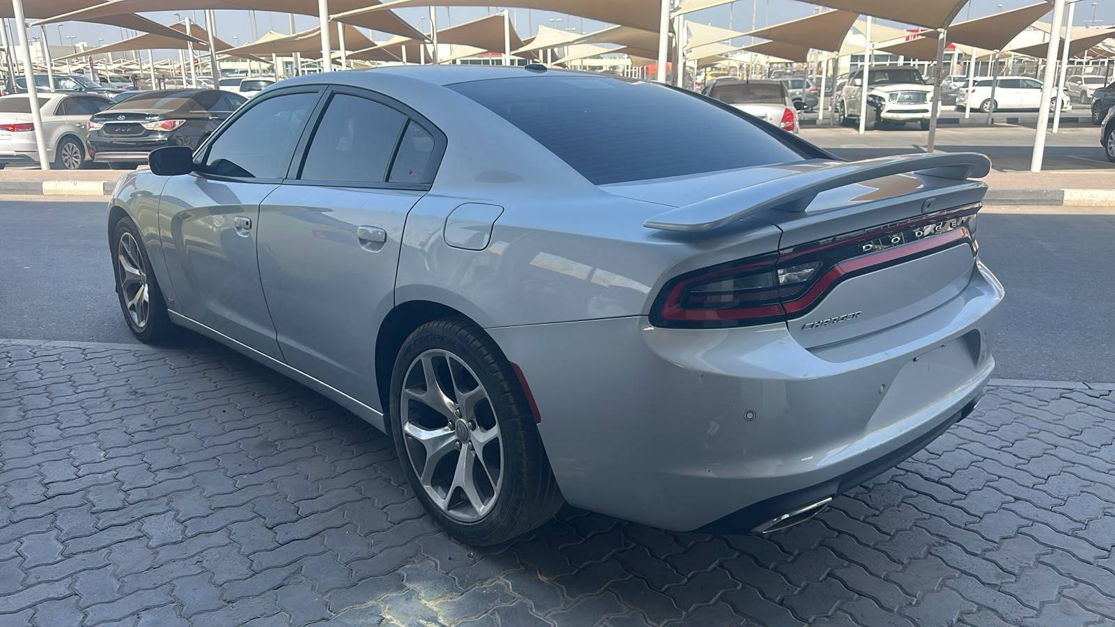 2022 DODGE CHARGER — 97087 KM — Lot NH255221 — Souq - Marhaba Auctions Used Cars - Image 4