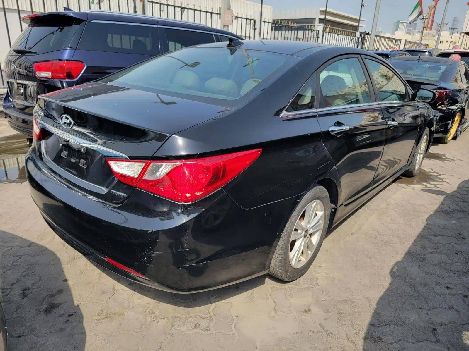 2012 HYUNDAI SONATA — 193177 Miles — Lot H417527 — Ind. 12 - Marhaba Auctions Used Cars - Image 5