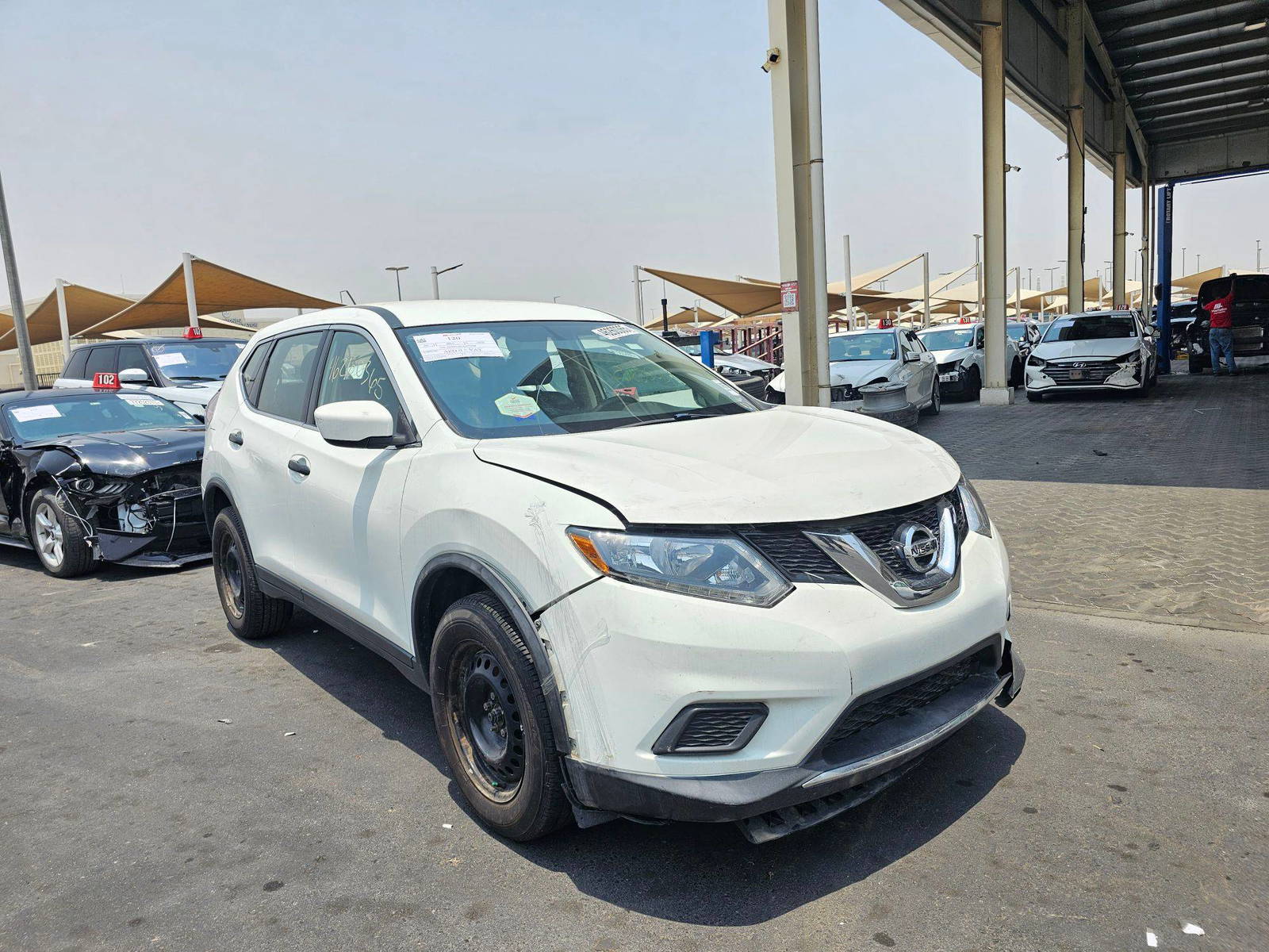 2016 NISSAN ROGUE — 178970 Miles — Lot 2GP703869 — Souq - Marhaba Auctions Used Cars - Image 5