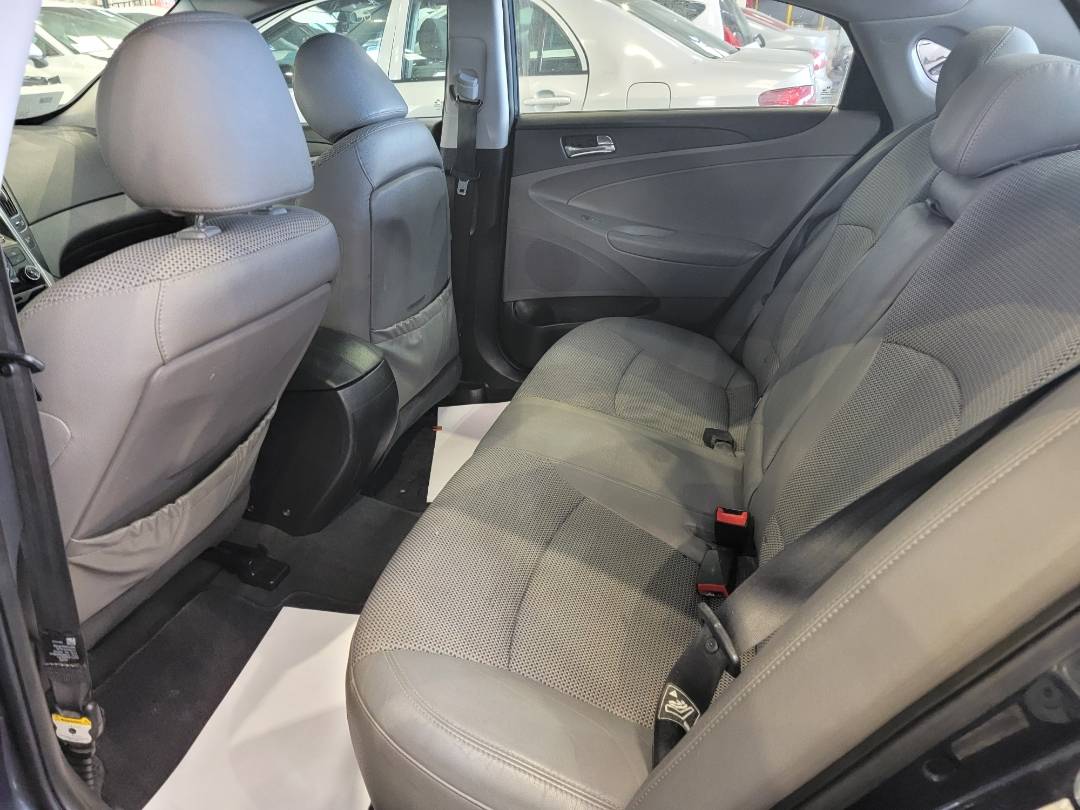 2011 HYUNDAI SONATA — 205572 Miles — Lot 120148 — Main - Marhaba Auctions Used Cars - Image 6