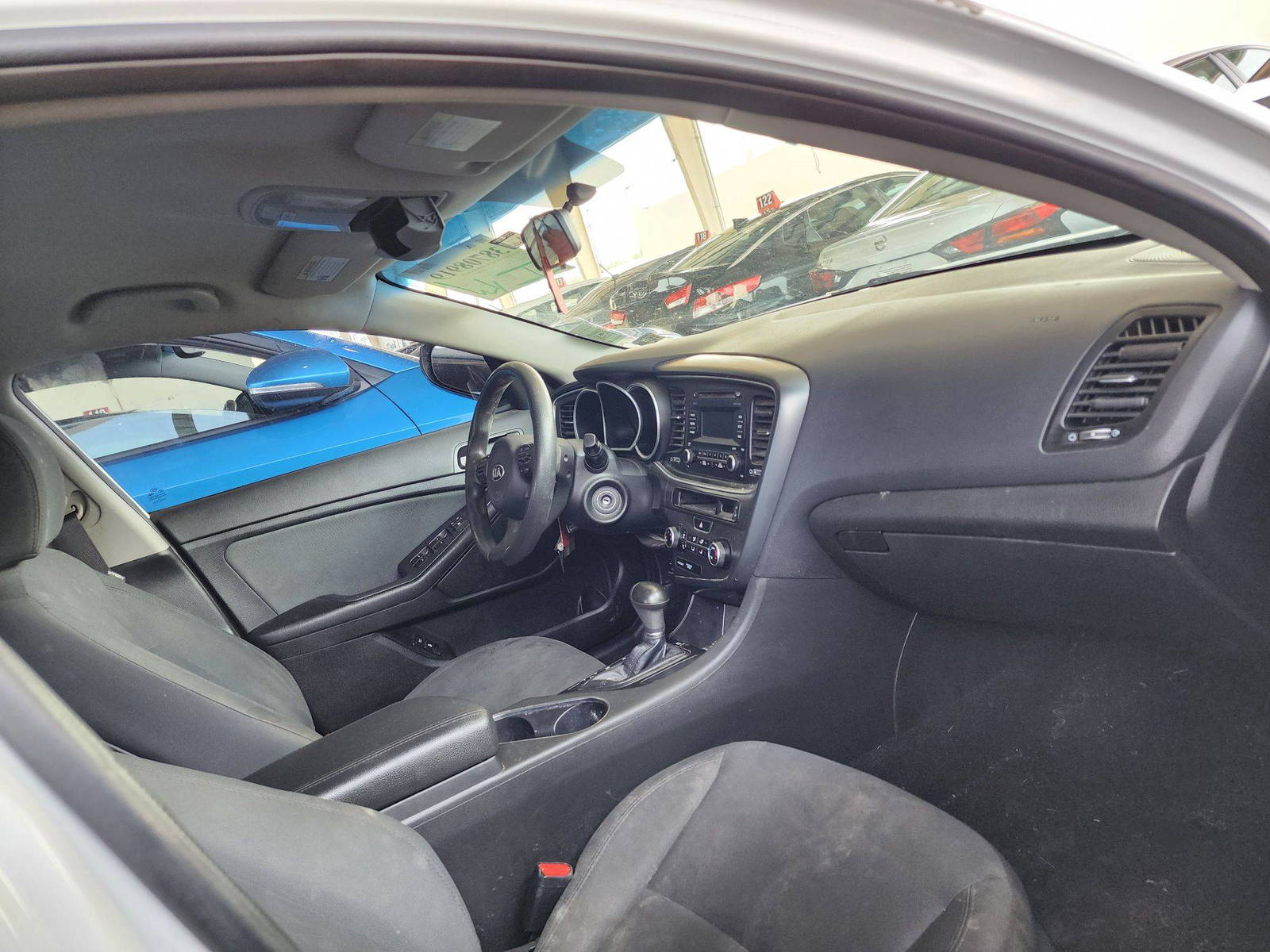 2015 KIA OPTIMA — 124636 Miles — Lot 38708919 — Souq - Marhaba Auctions Used Cars - Image 11