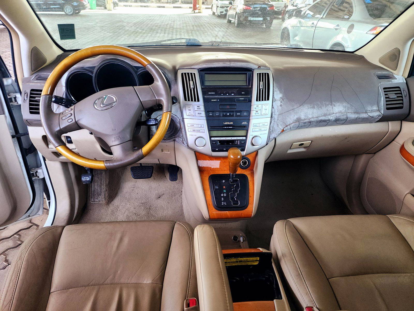 2008 LEXUS RX 350 — 156321 Miles — Lot 72061914 — Souq - Marhaba Auctions Used Cars - Image 7