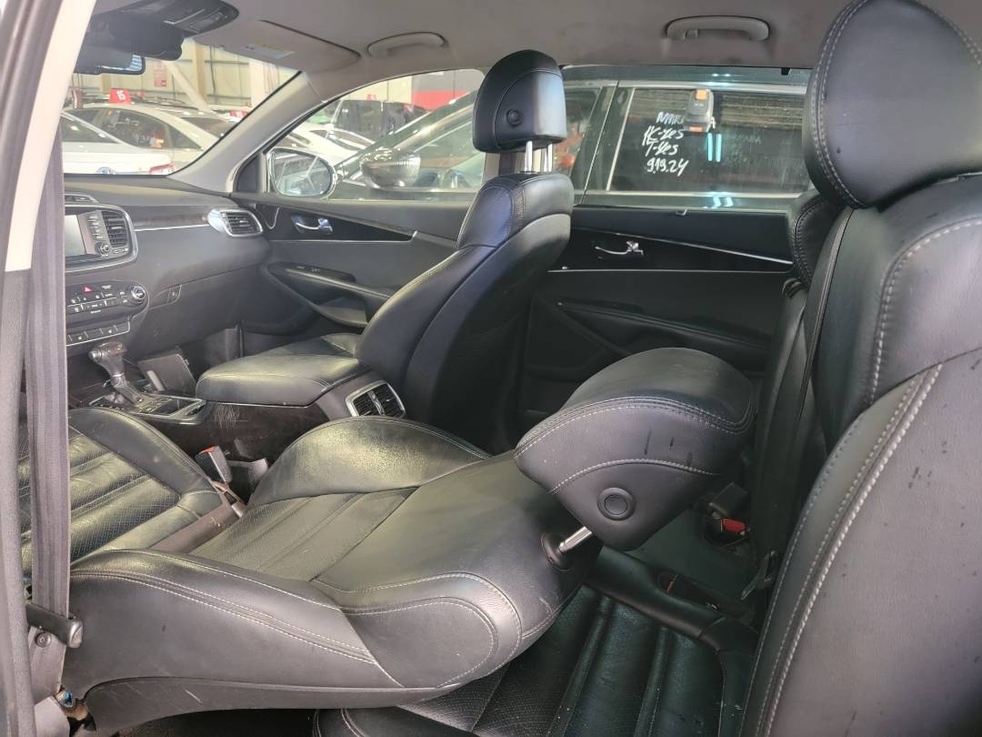 2017 KIA SORENTO — 124654 Miles — Lot 554127 — Main - Marhaba Auctions Used Cars - Image 6