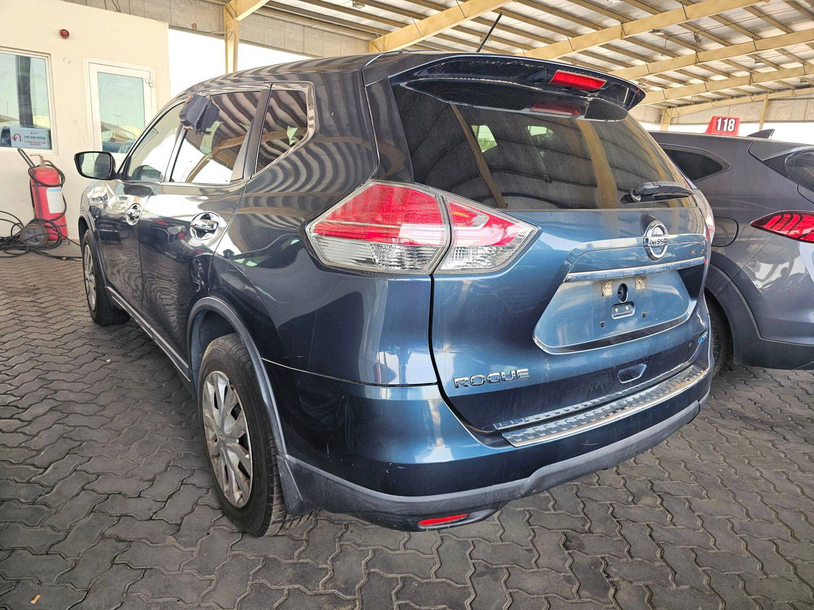 2014 NISSAN ROGUE — 192863 Miles — Lot L5EC834598 — Souq - Marhaba Auctions Used Cars - Image 5