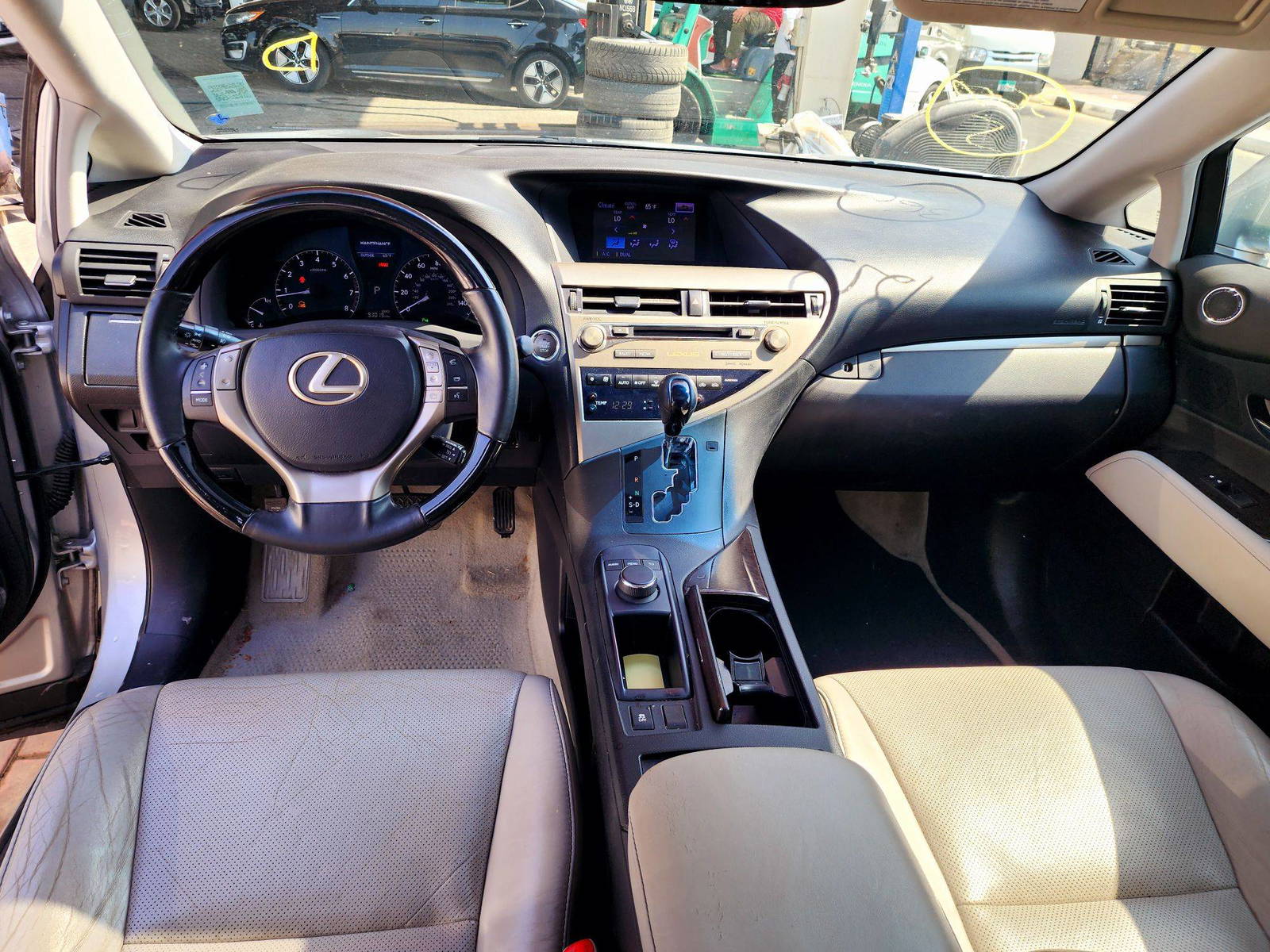2013 LEXUS RX 350 — 93019 Miles — Lot 81900254 — Souq - Marhaba Auctions Used Cars - Image 7