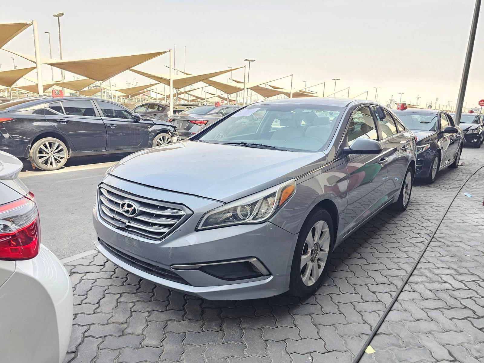 2016 HYUNDAI SONATA — 194118 Miles — Lot GH281690 — Souq - Marhaba Auctions Used Cars - Image 4
