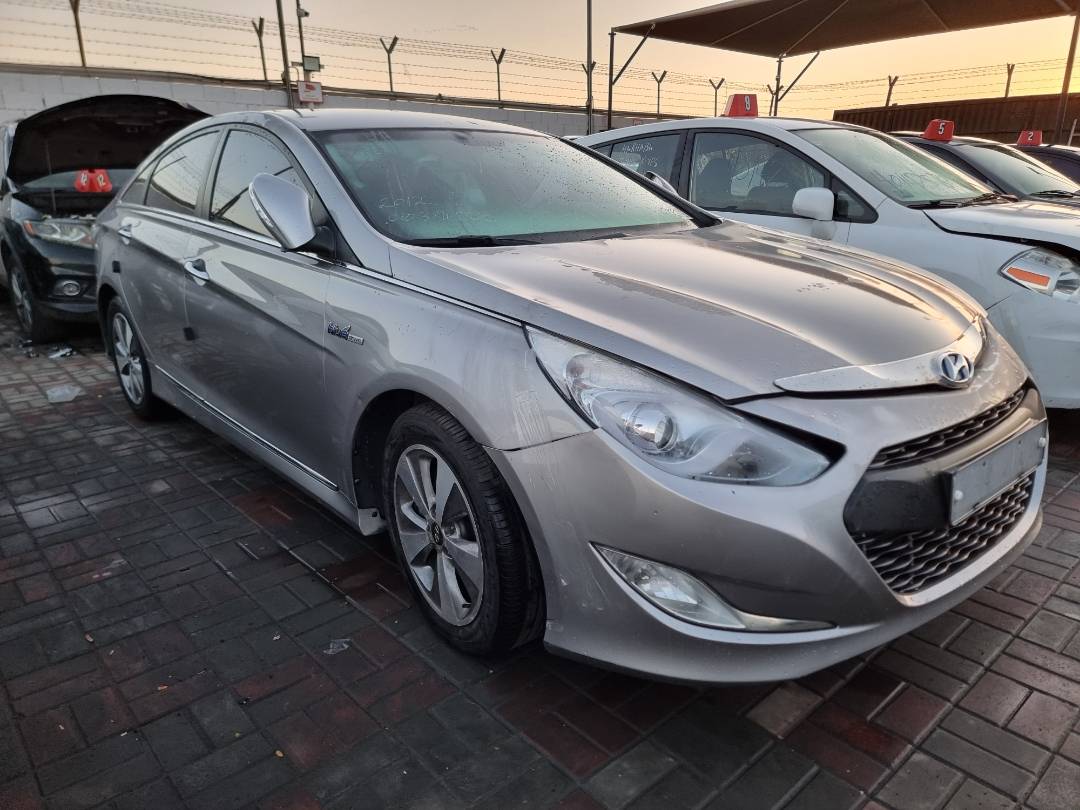 2012 HYUNDAI SONATA — 92518 KM — Lot 125487 — Ind. 12 - Marhaba Auctions Used Cars - Image 3