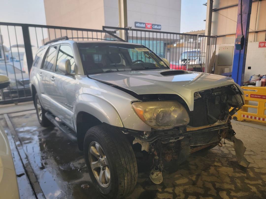 2006 TOYOTA 4RUNNER SR5 — 192886 Miles — Lot 39601564 — Main - Marhaba Auctions Used Cars - Image 4