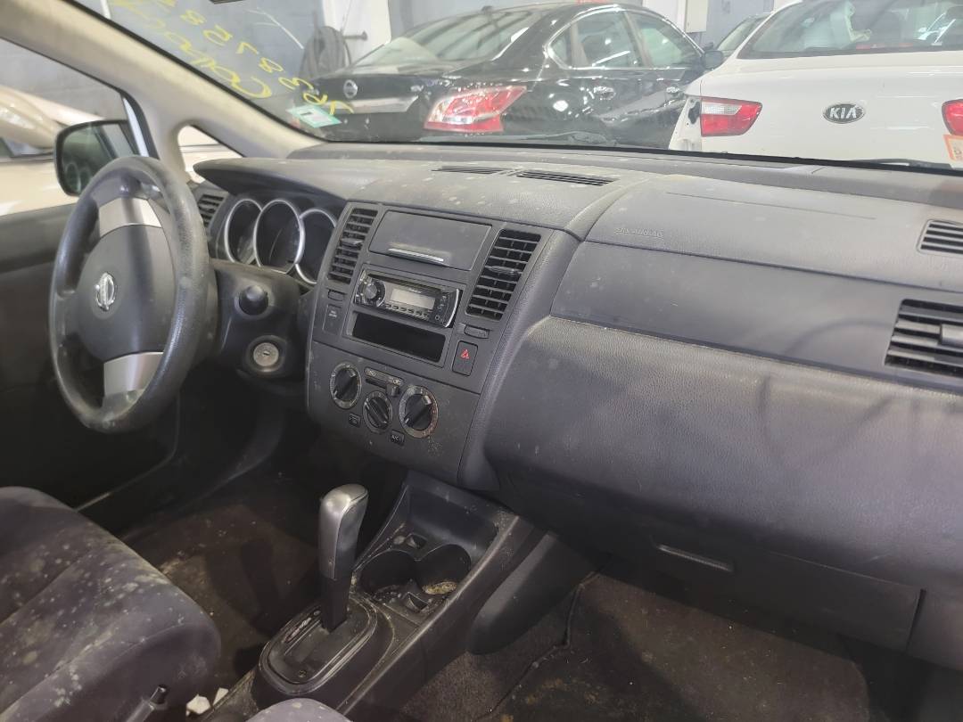 2009 NISSAN VERSA — 109321 Miles — Lot 76387583 - Marhaba Auctions Used Cars - Image 8