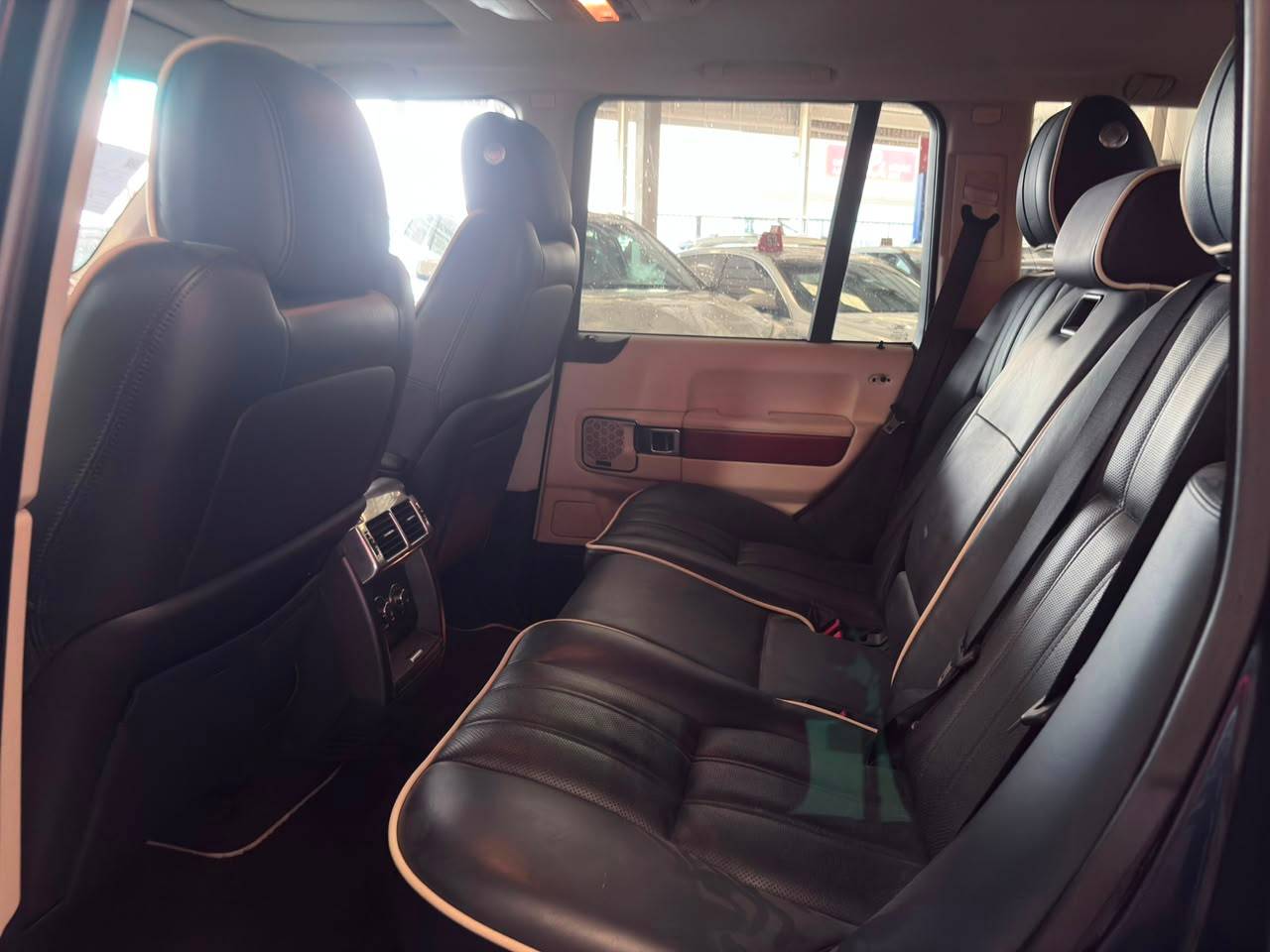 2011 LAND ROVER RANGE ROVER HSE — 172280 Miles — Lot 48BA336455 — Main - Marhaba Auctions Used Cars - Image 6