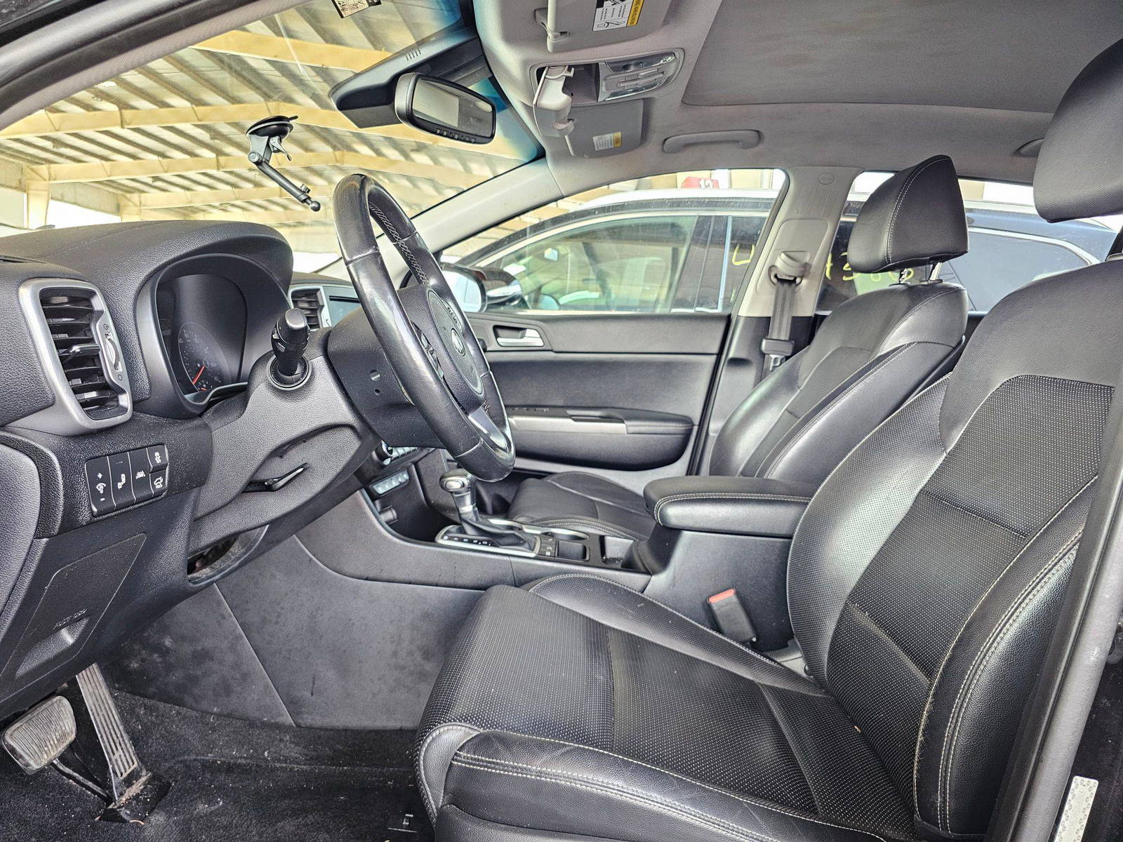 2017 KIA SPORTAGE — 129162 Miles — Lot H7062621 — Souq - Marhaba Auctions Used Cars - Image 9