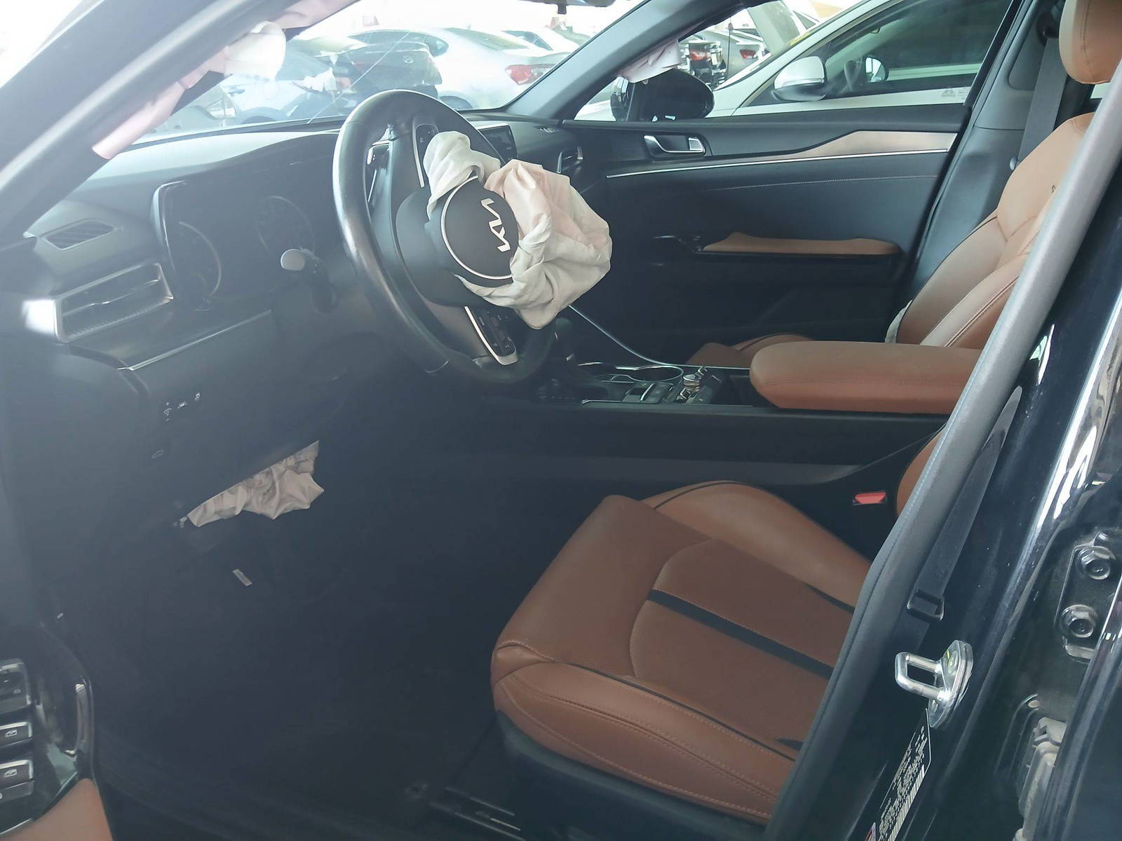2022 KIA K5 — 22315 Miles — Lot 83156444 — Main - Marhaba Auctions Used Cars - Image 7