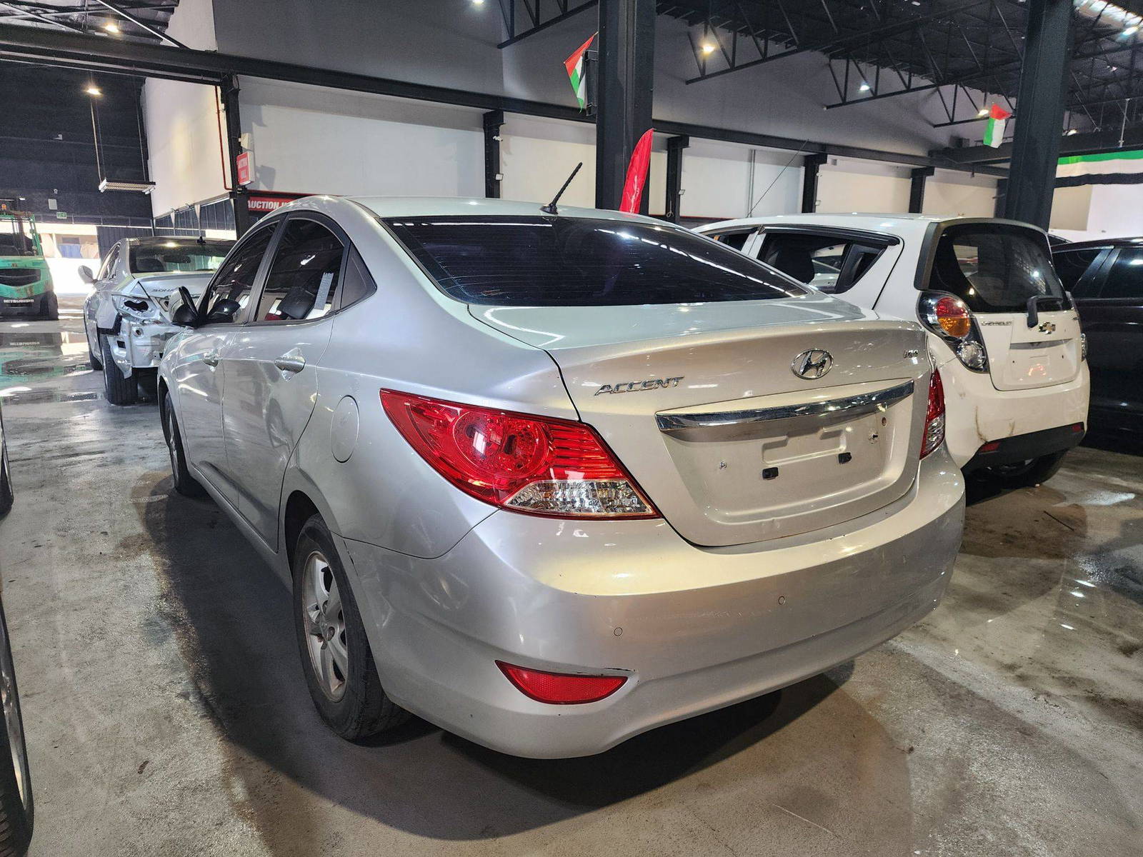 2011 HYUNDAI ACCENT — 225590 KM — Lot 092091 — Main - Marhaba Auctions Used Cars - Image 5
