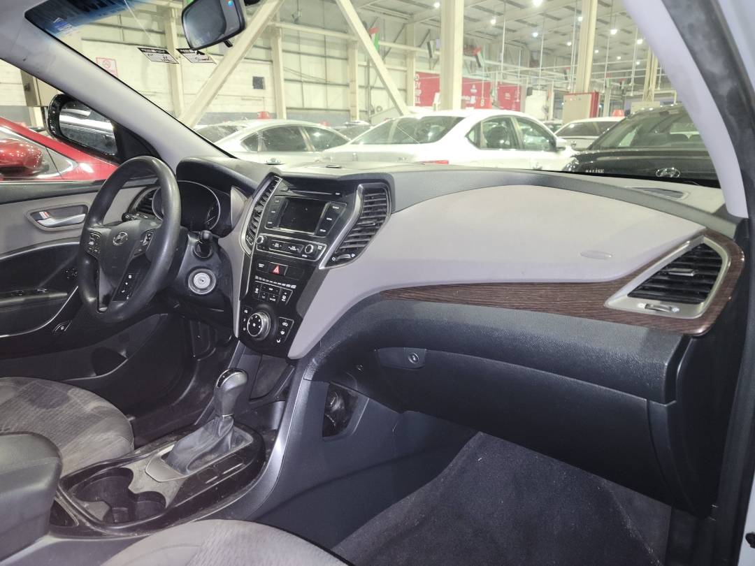 2017 HYUNDAI SANTA FE — 139706 Miles — Lot 72991993 - Marhaba Auctions Used Cars - Image 6