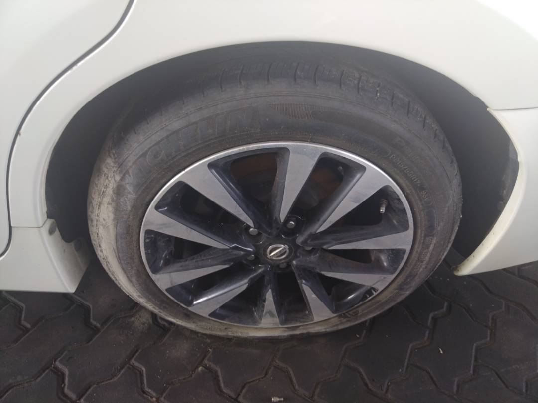 2018 NISSAN ALTIMA — 112594 Miles — Lot 59109833 - Marhaba Auctions Used Cars - Image 3