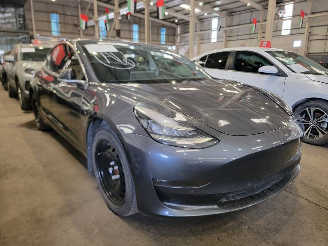 2019 TESLA MODEL 3 — 117094 KM — Lot 78165564 — Main - Marhaba Auctions Used Cars - Image 4