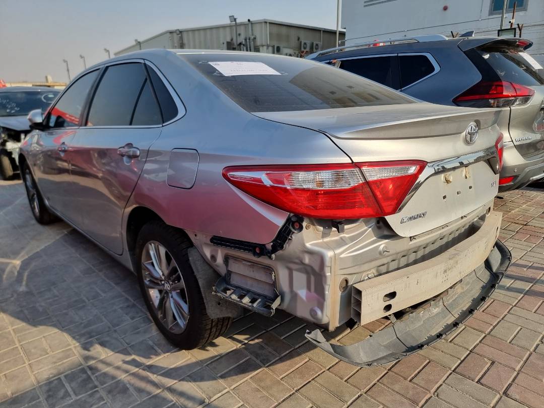 2016 TOYOTA CAMRY — 187521 Miles — Lot GU579532 — Ind. 12 - Marhaba Auctions Used Cars - Image 4
