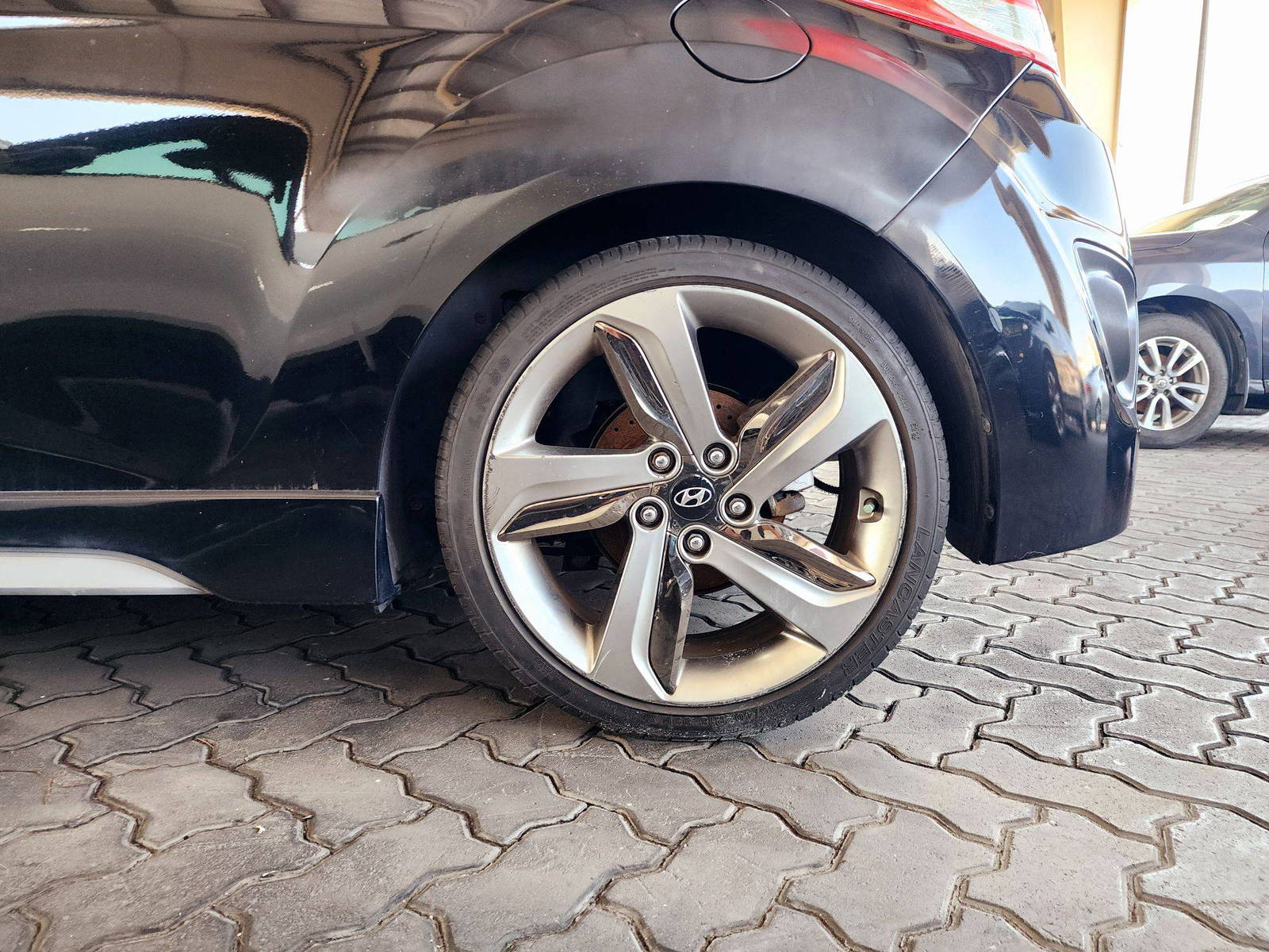 2013 HYUNDAI VELOSTER — 161183 Miles — Lot 0DU121249 — Souq - Marhaba Auctions Used Cars - Image 11